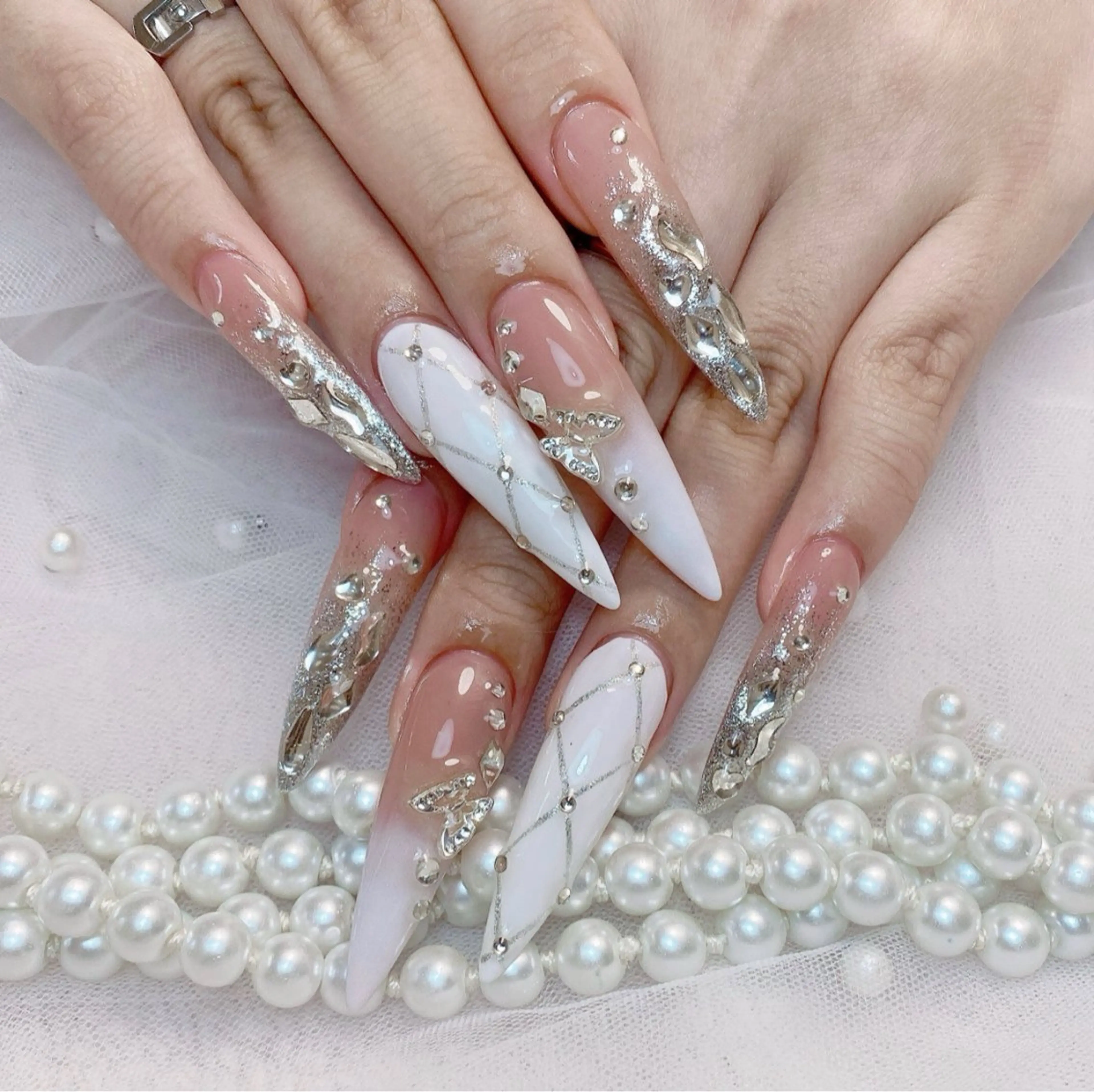 ネイル Merry Kingのネイルデザイン