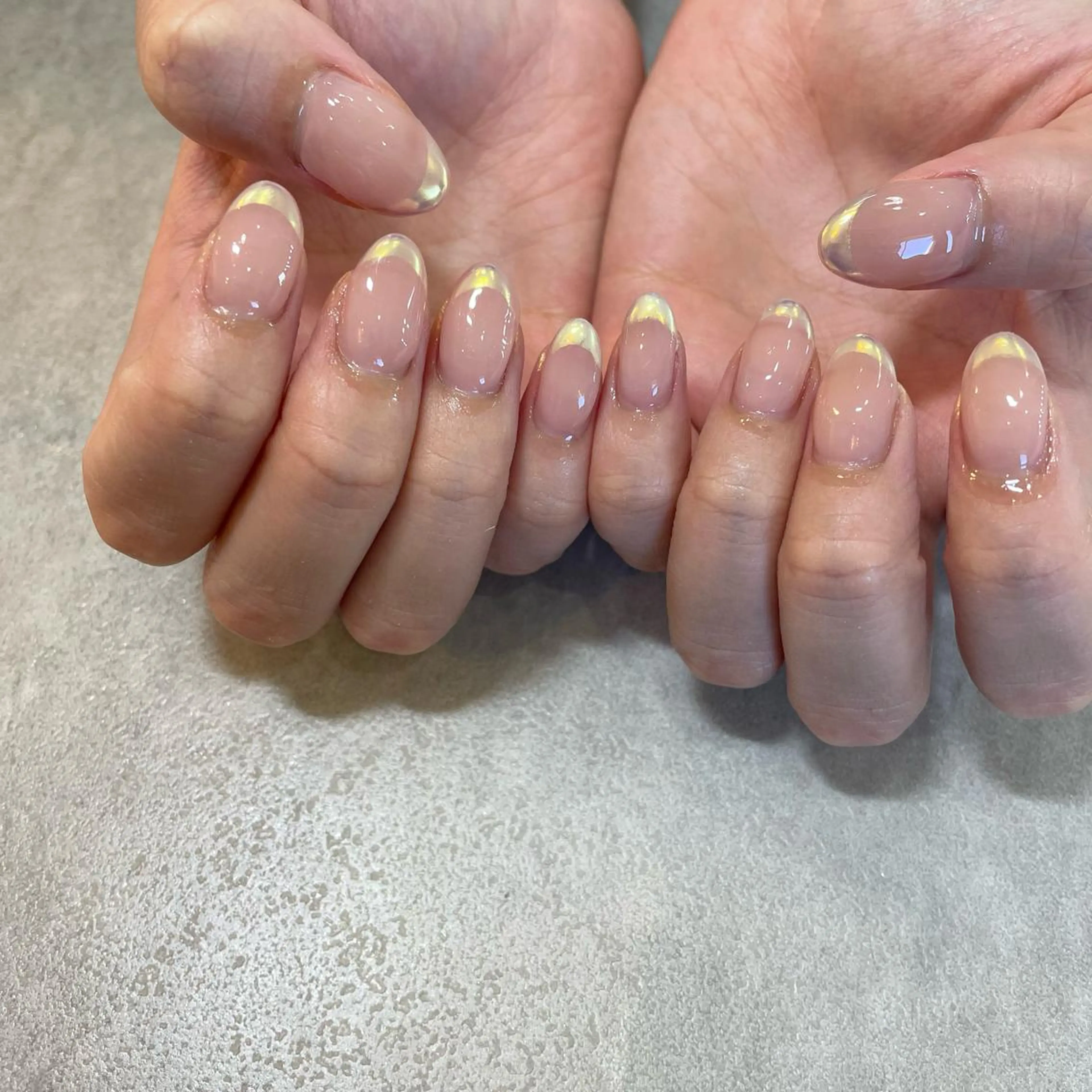 ネイル オーロラネイル フレンチネイル Nail Salon Gummi.のネイルデザイン