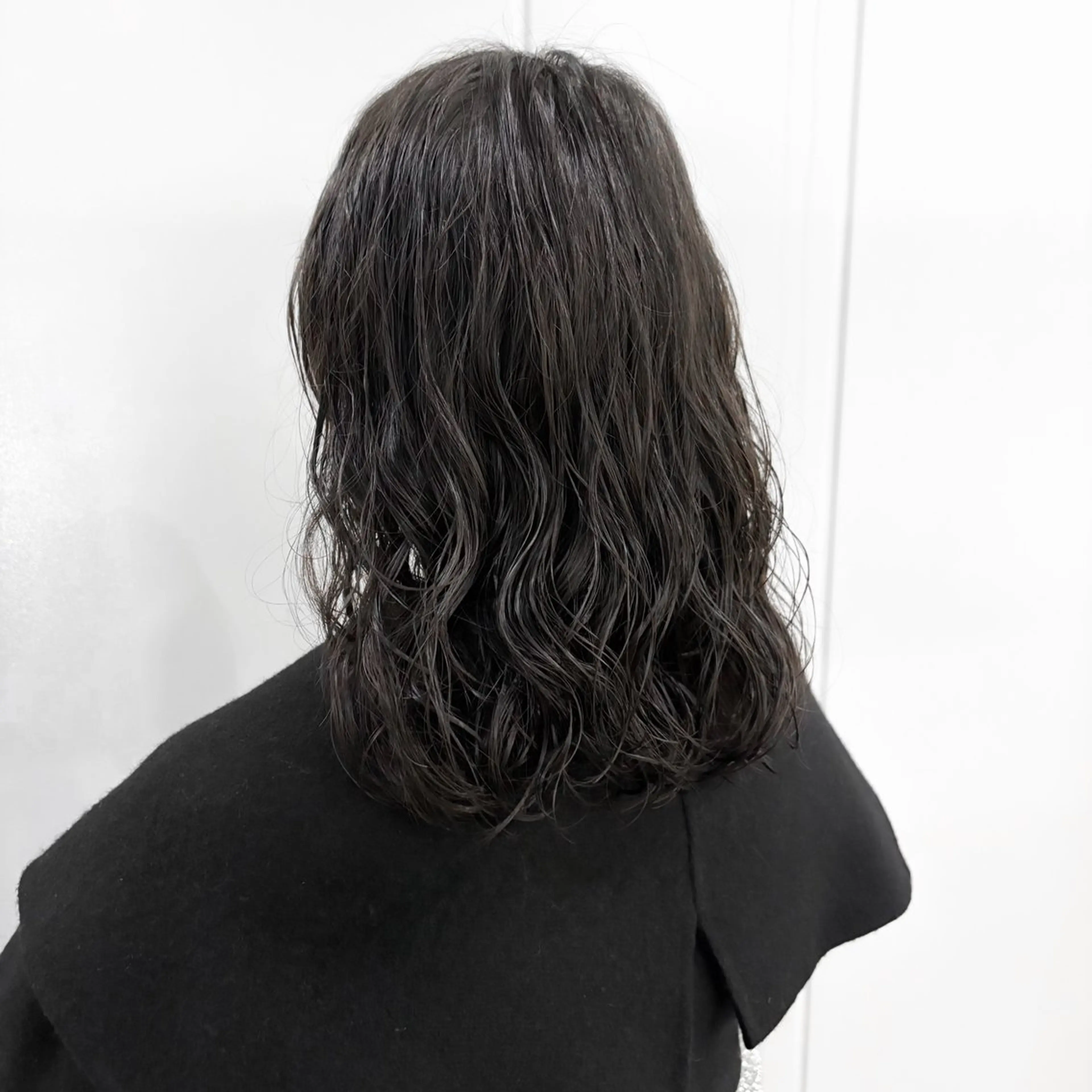 ミディアム パーマ ミディアムパーマ デジタルパーマ 金本麗美　ボブパーマ グレージュ/オリーブのヘアスタイル