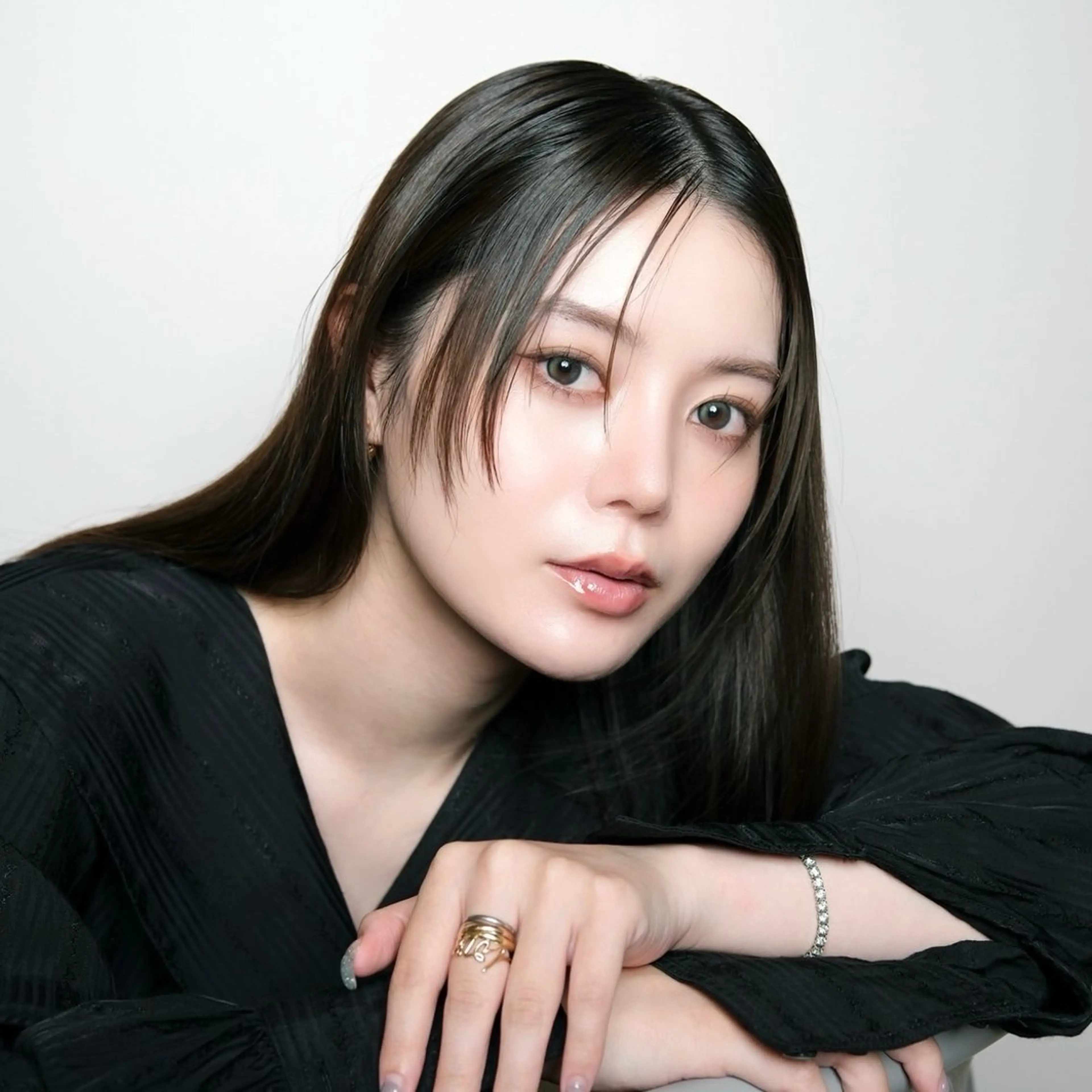 カット＋カラー＋メイク＋プロによるスチール撮影📷 大人気サロンによる雑誌のようなBefore&After撮影モデル募集の写真