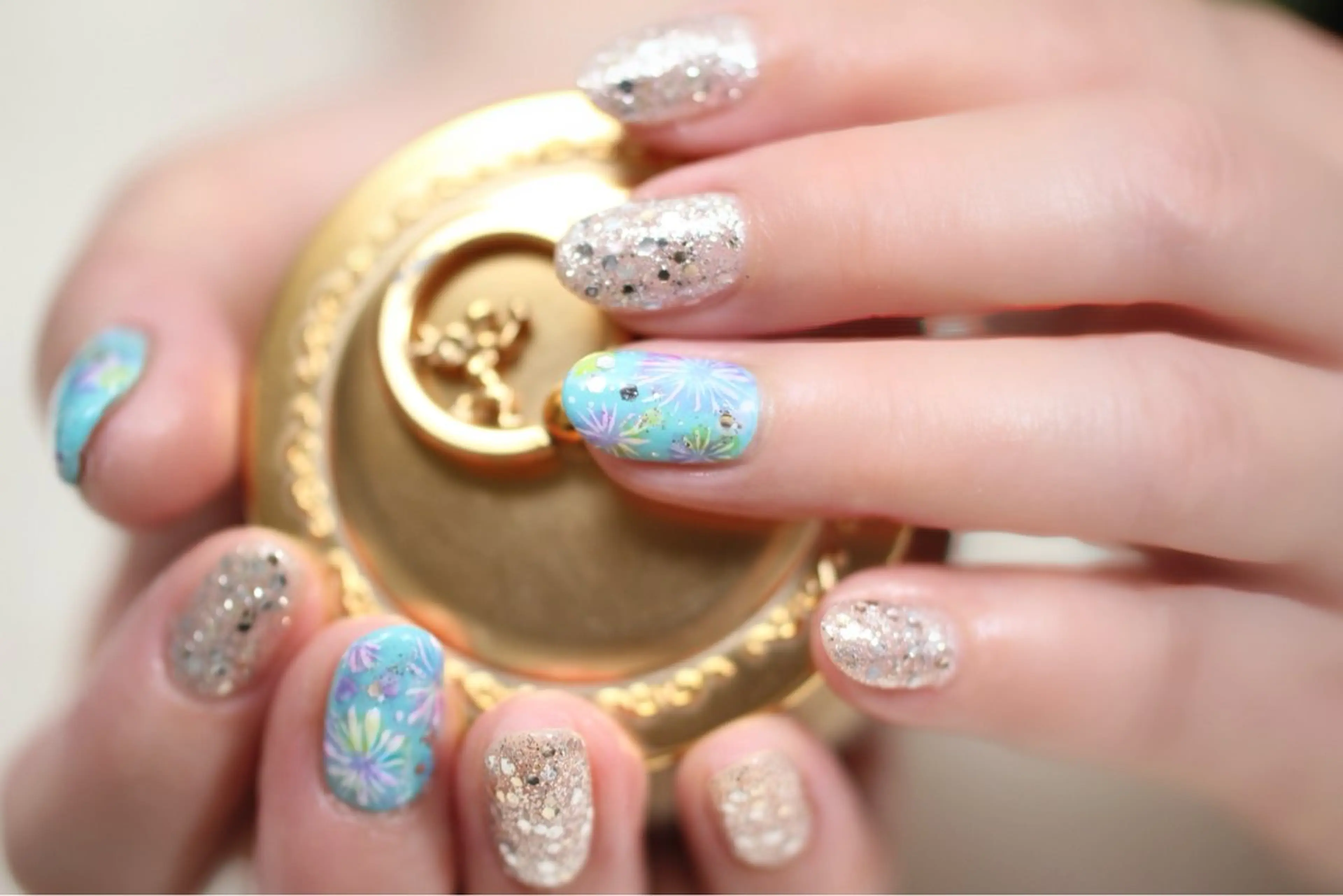 ネイル ジェルネイル しみ えんのネイルデザイン