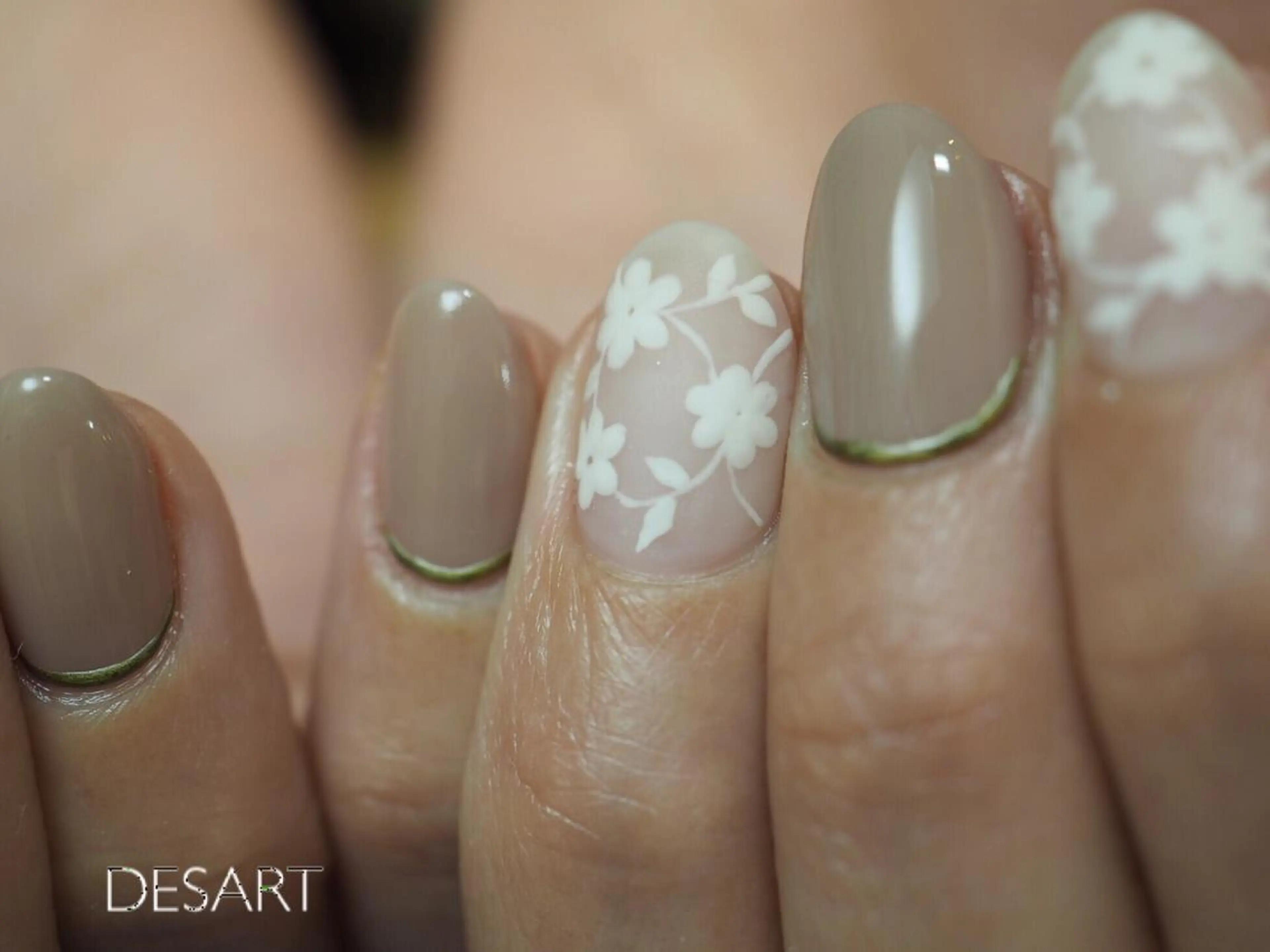 ネイル レース ”salon" そりまちゆうこのネイルデザイン