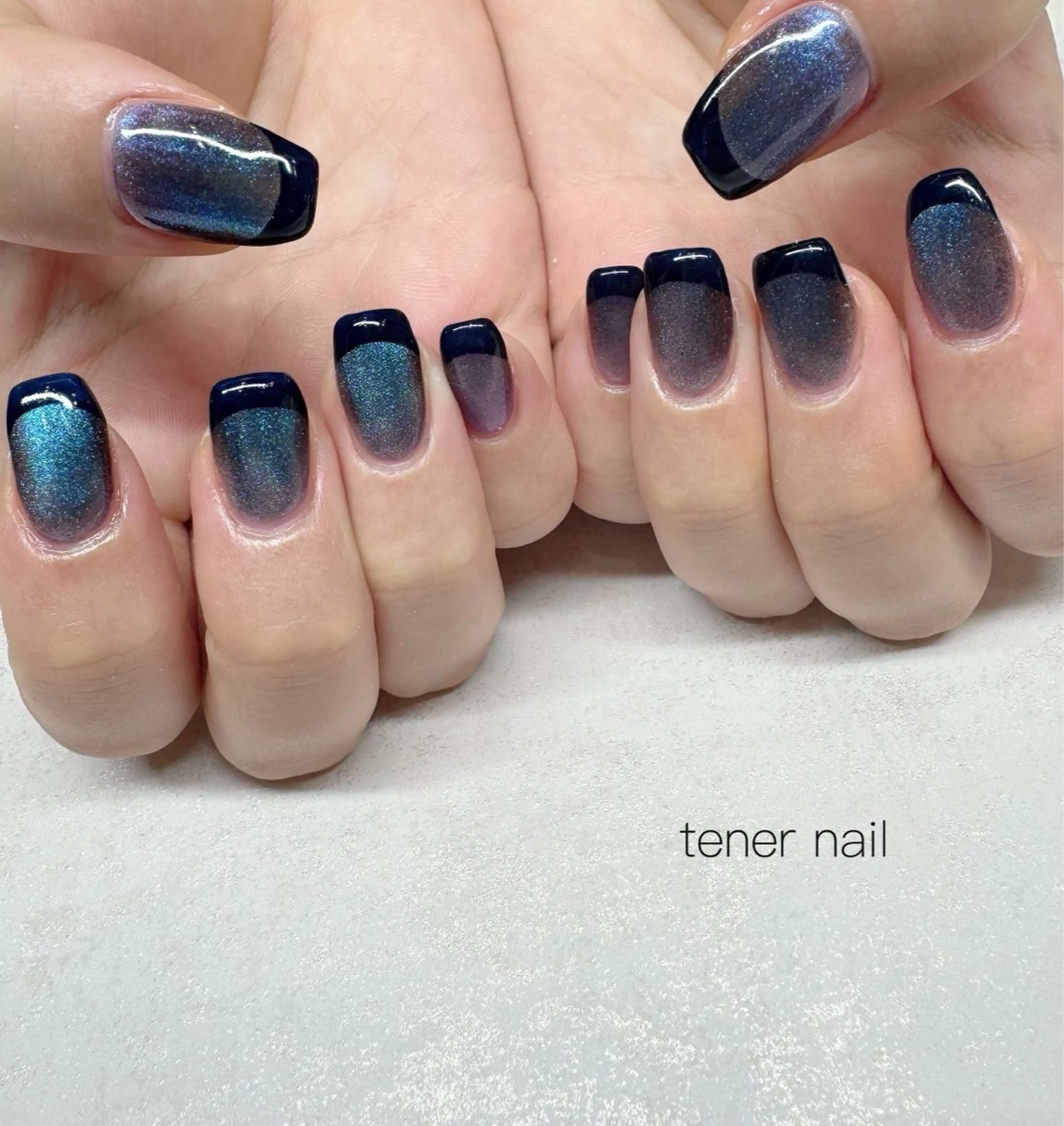 ネイル ブルー フレンチネイル マグネットネイル ネイビー ハンドネイル テネルネイル tener nailのネイルデザイン