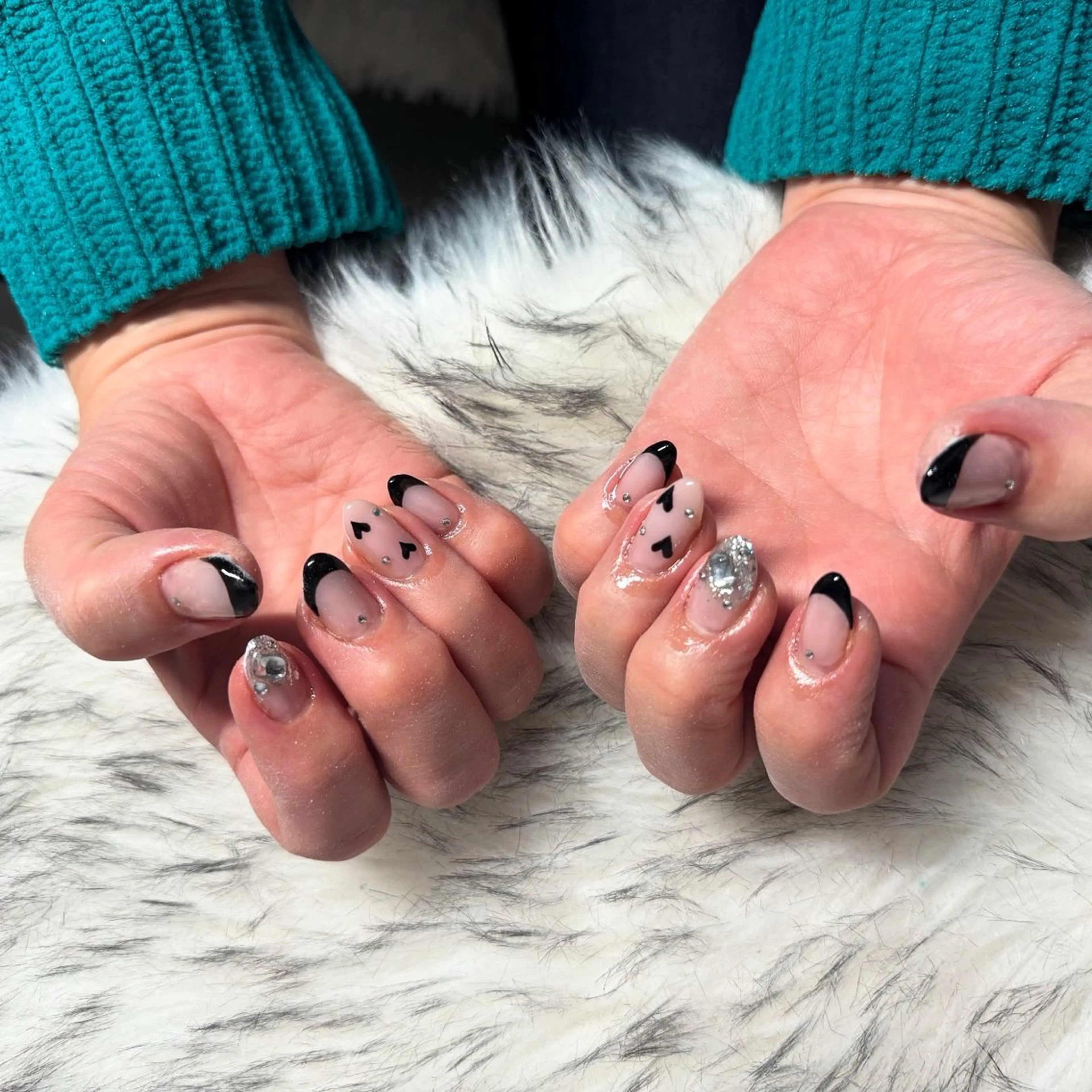 ミディアム ハンドネイル mao .のネイルデザイン