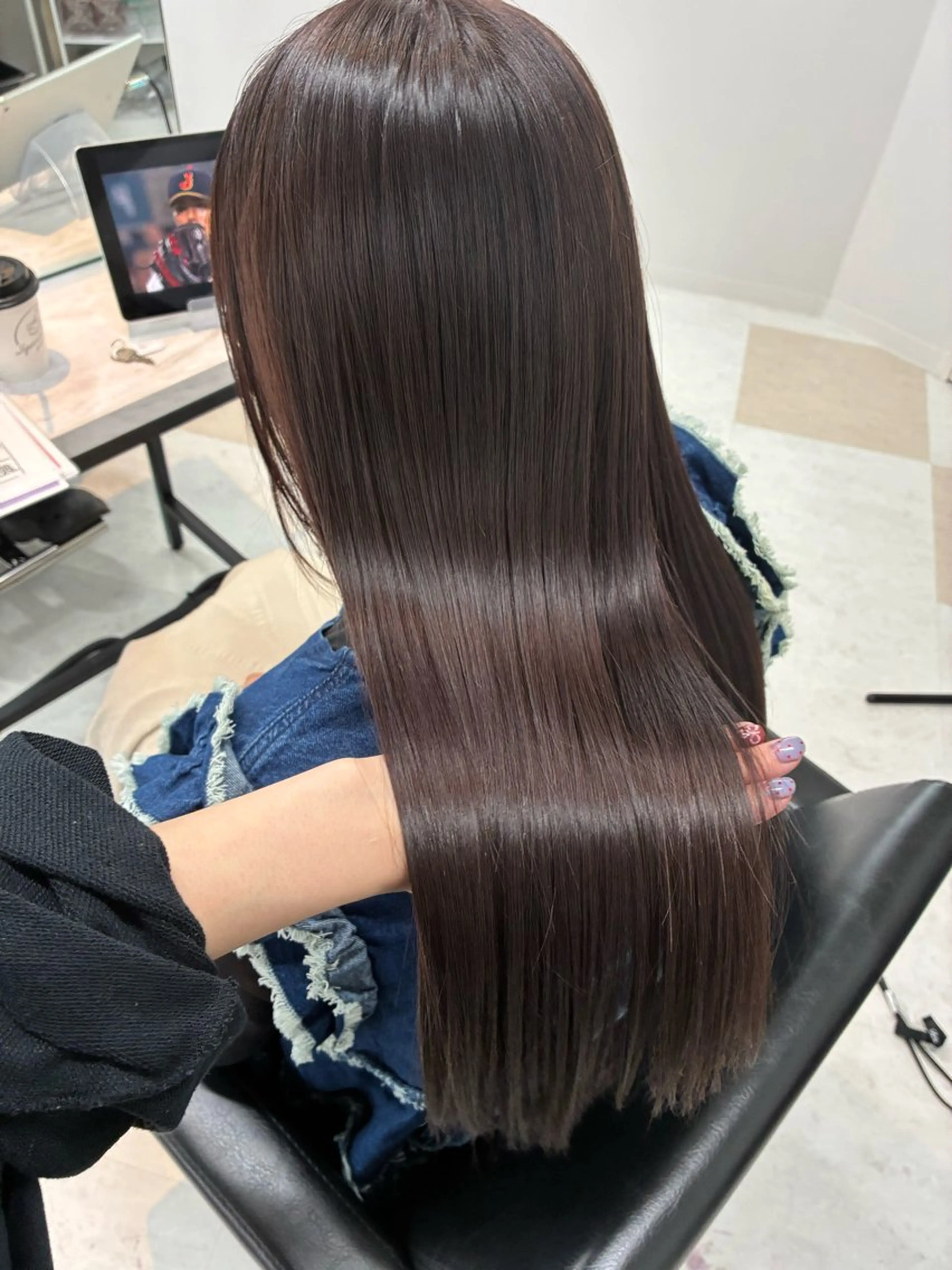 ロング ピンクブラウン ヘアカラー 透明感カラー 🐕‍🦺Juriのヘアスタイル