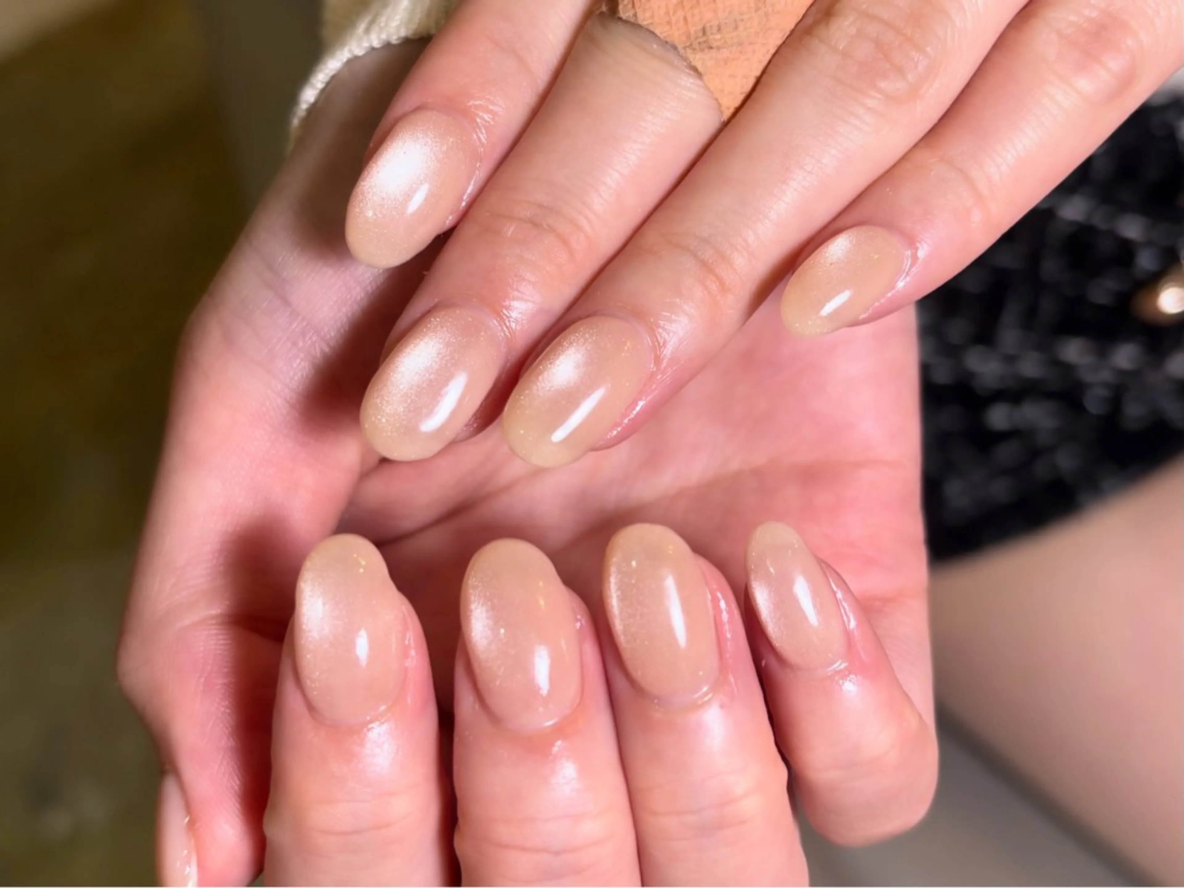 ネイル ジェルネイル マグネットネイル パラジェル ハンドネイル EmaNail肥後橋店所属・EmaNail 肥後橋店🤍YURIのネイルデザイン