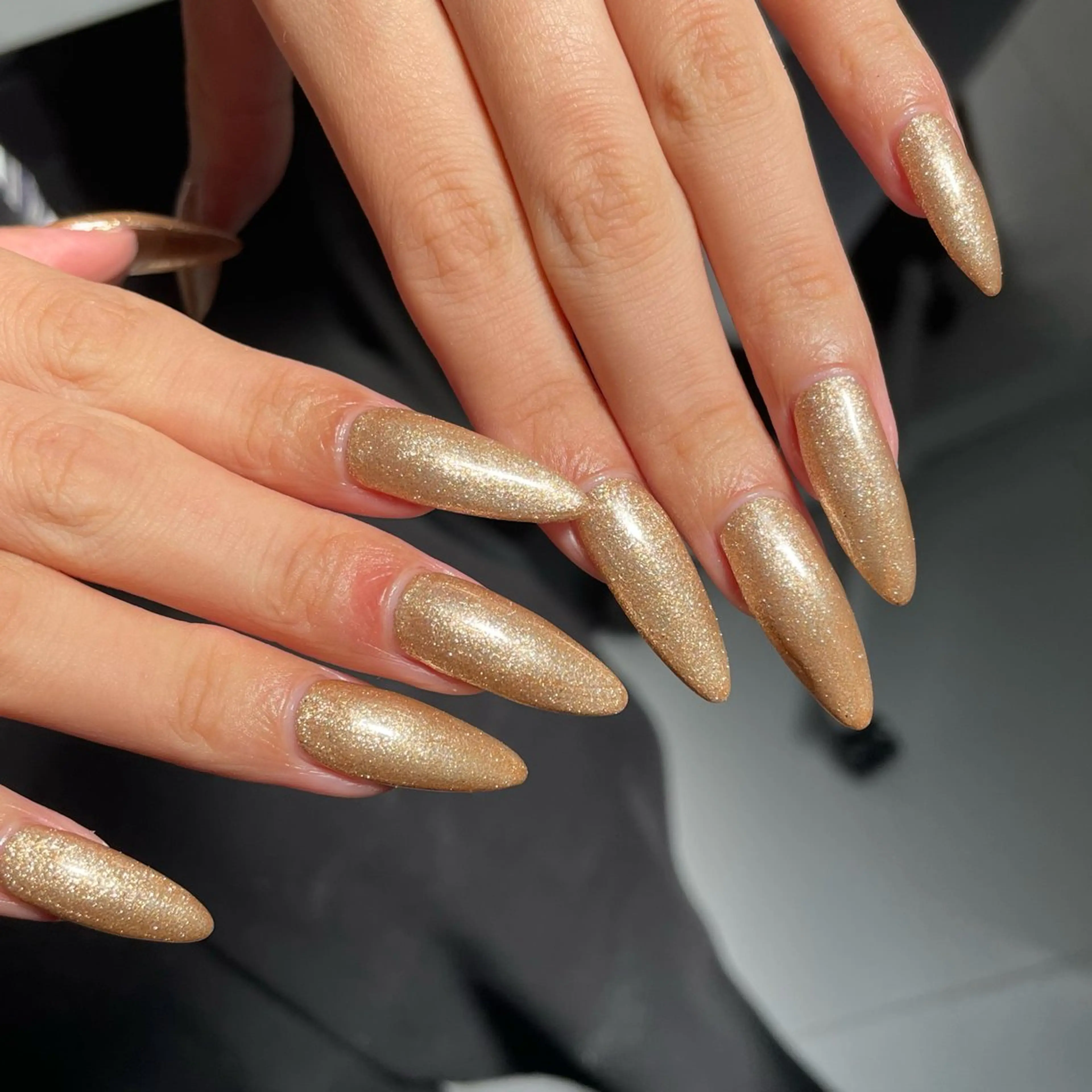 ネイル ロングネイル ハンドネイル M.wish Yukinaのネイルデザイン