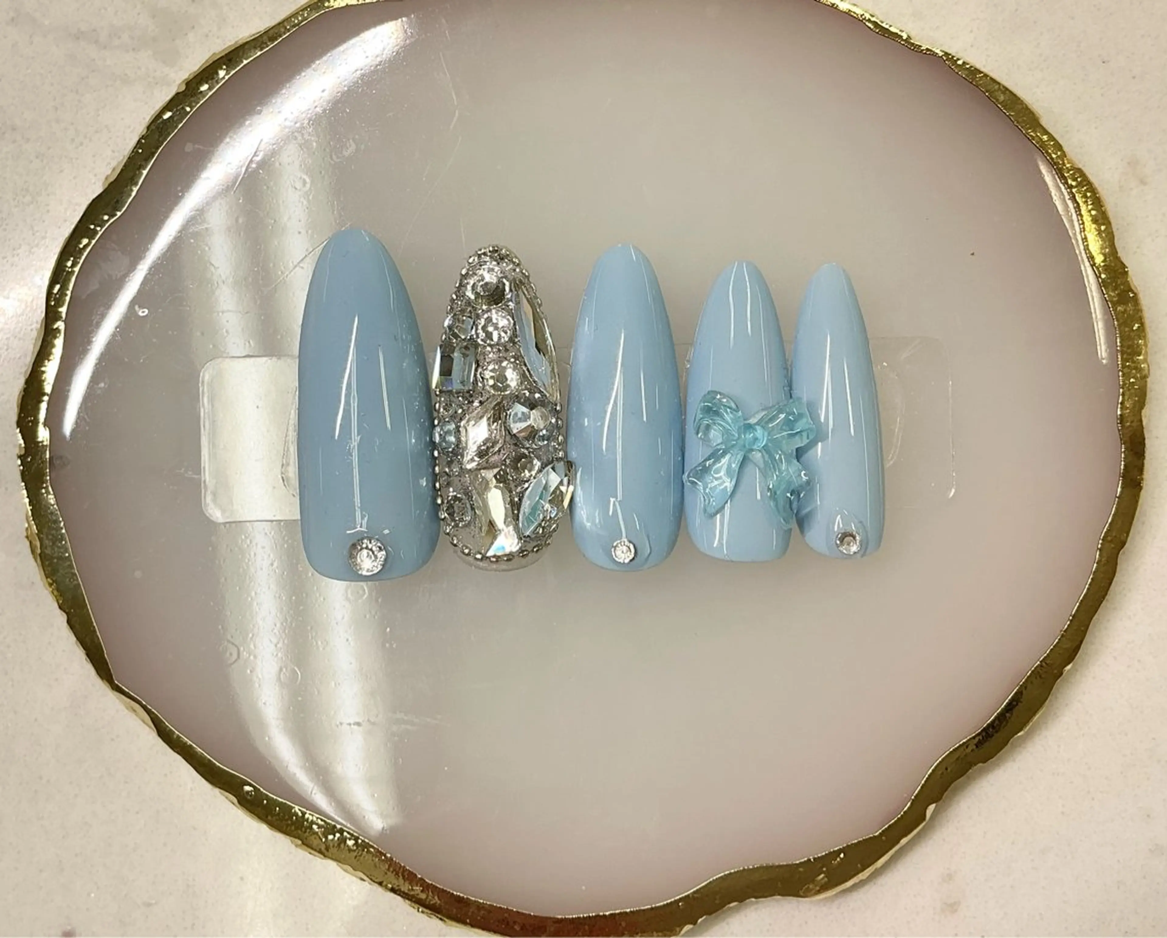 ネイル アートネイル フットネイル フレンチネイル ジェルネイル ガラスフレンチ Queeens nailのネイルデザイン