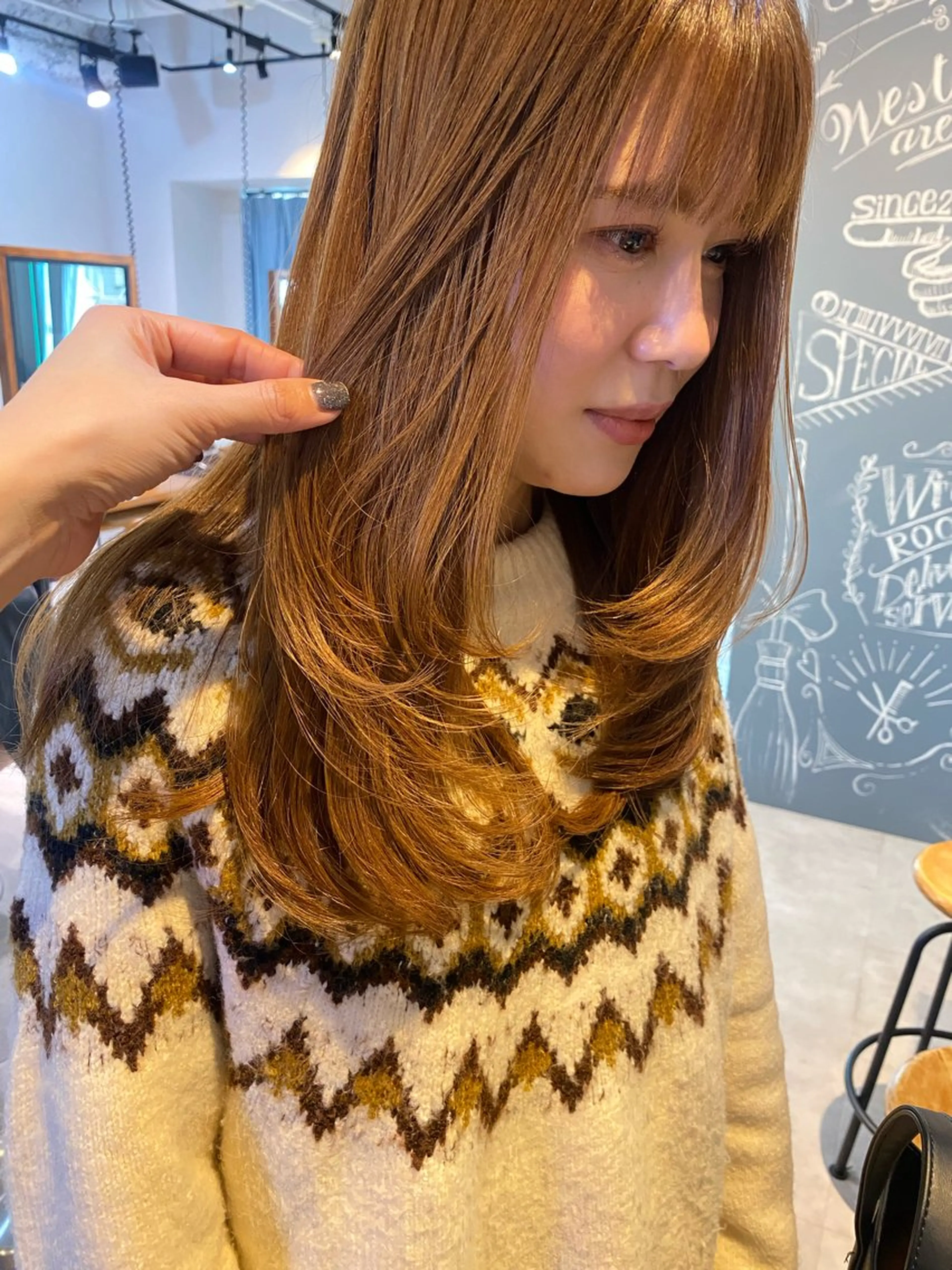 ミディアム カラー レイヤーカット カット ヘアカラー トリートメント scene. haraのヘアスタイル