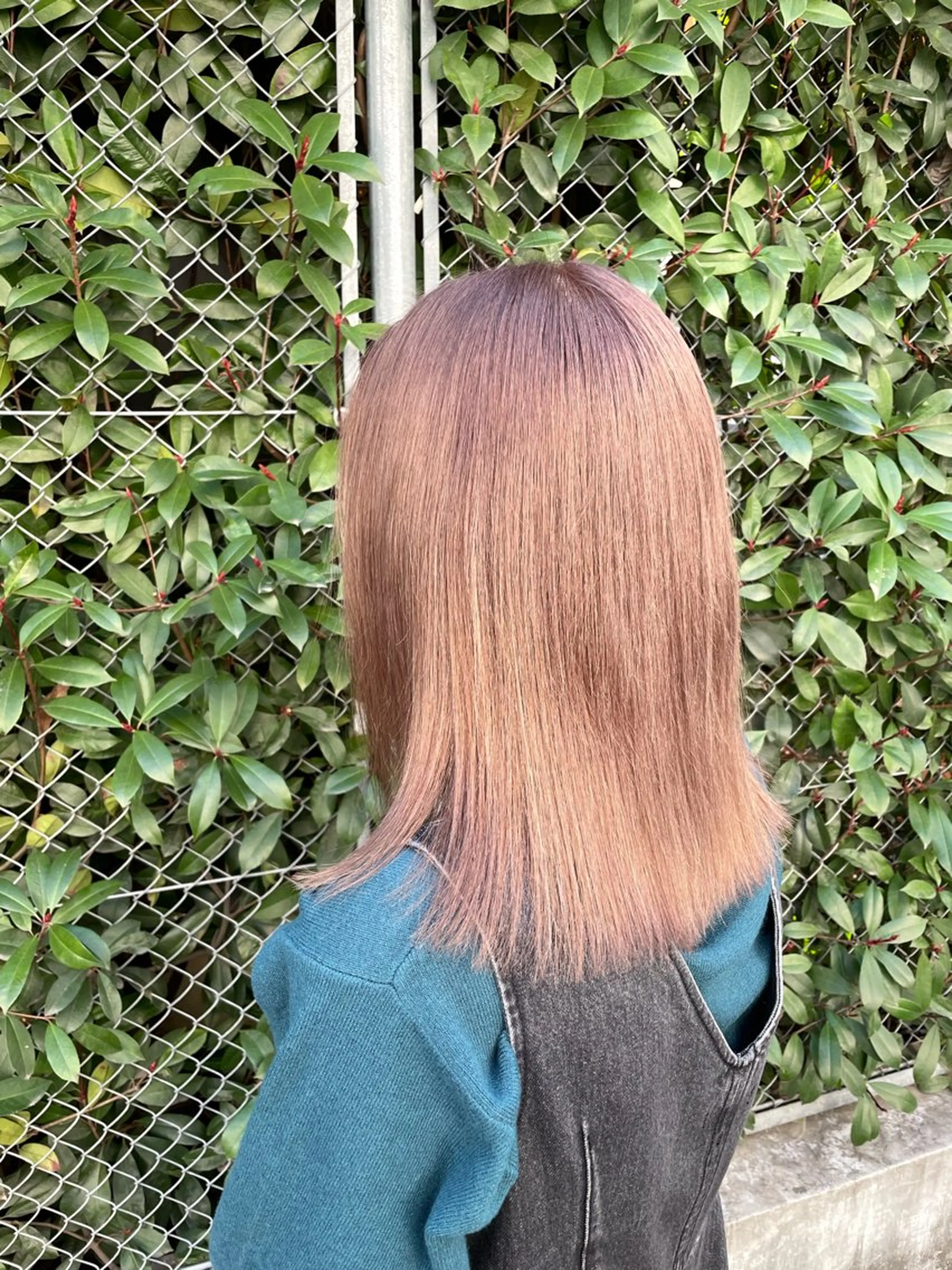 セミロング カラー hair living Liko池袋東口店【ヘアーリビング　リコ】所属・🌱透明感カラー☘️ TOYO🌱のヘアスタイル