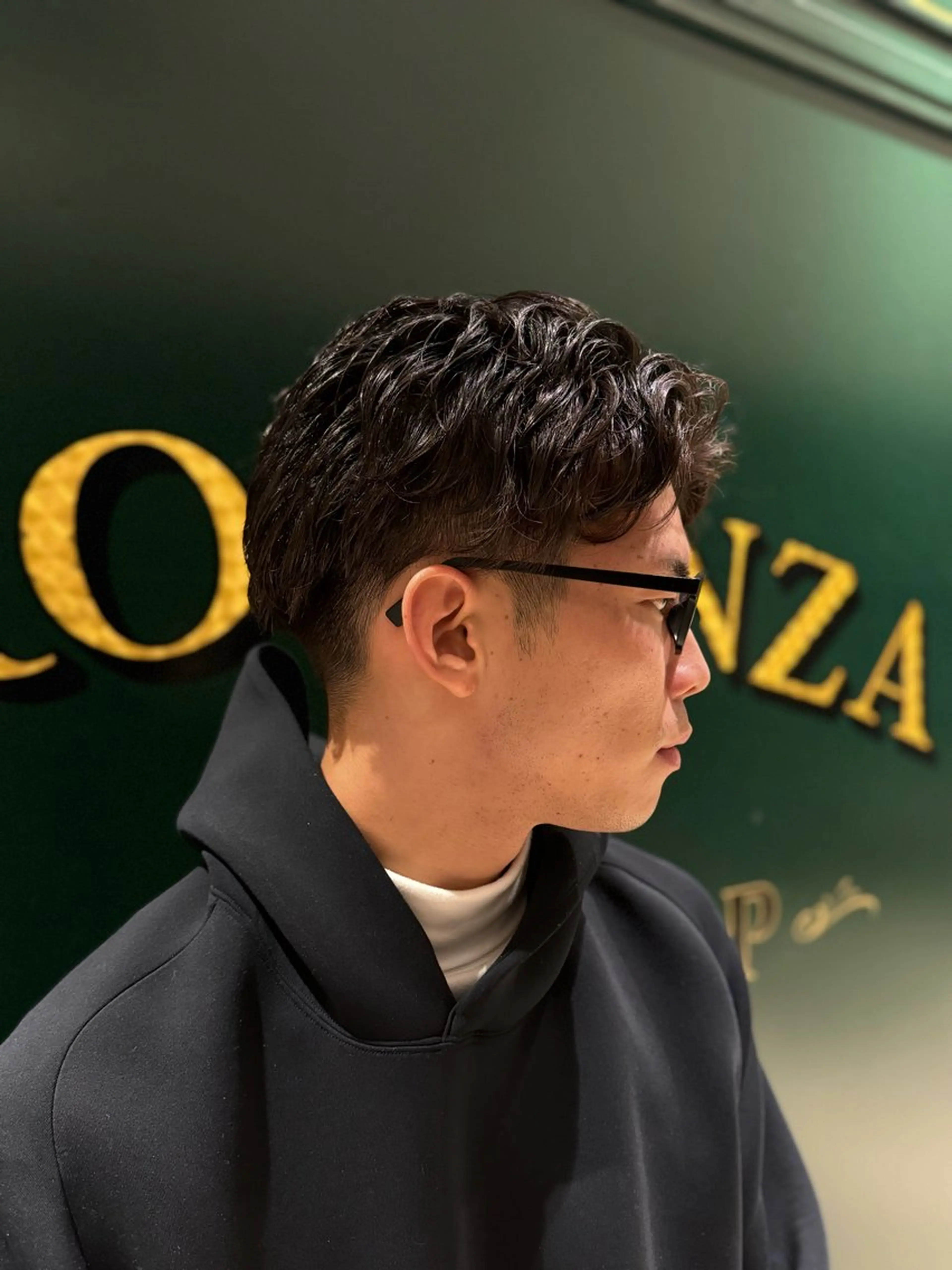 パーマ 小島 優奈のヘアスタイル