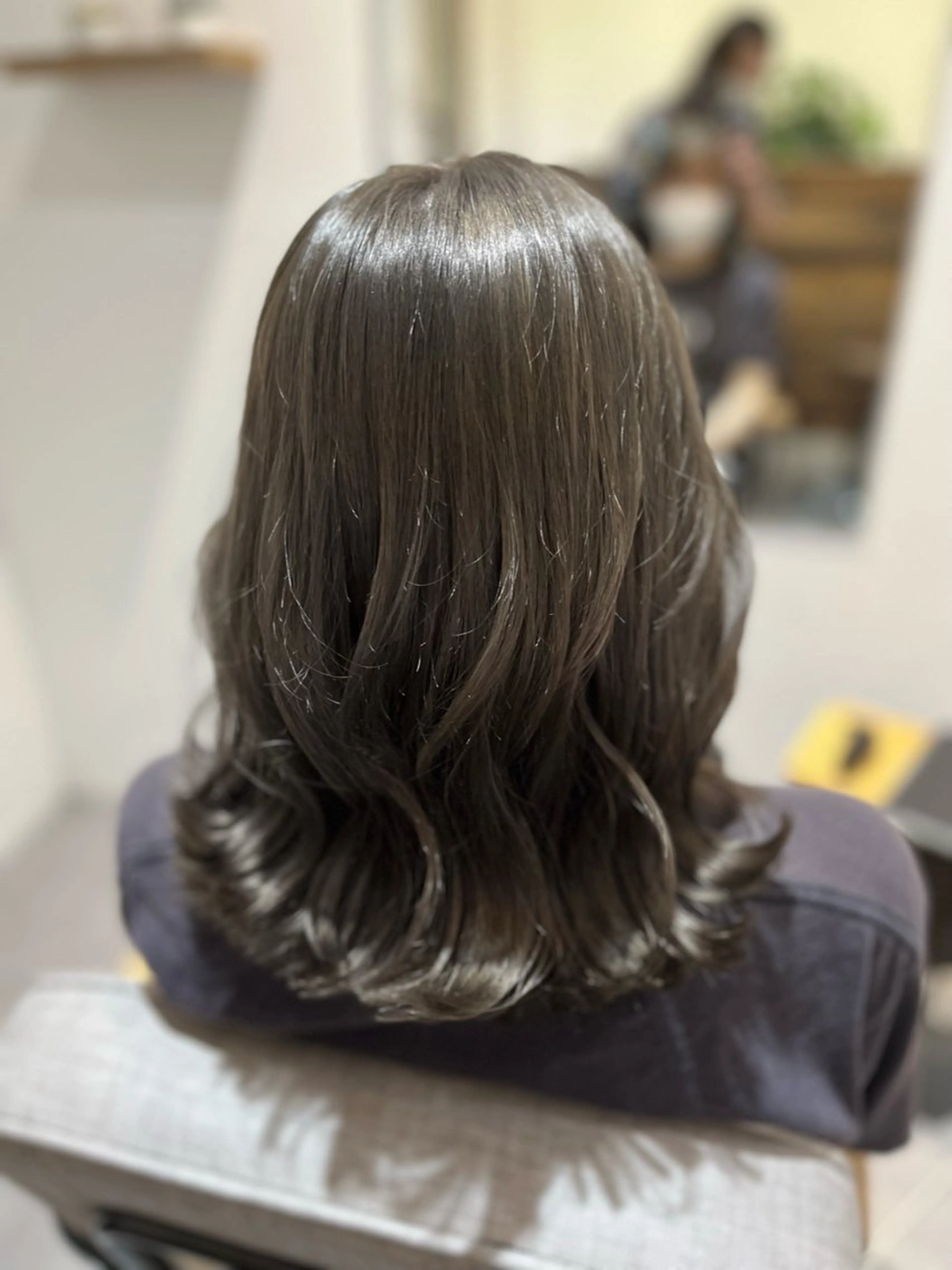 ミディアム 仁科 亮祐 ✂︎カット✂︎のヘアスタイル