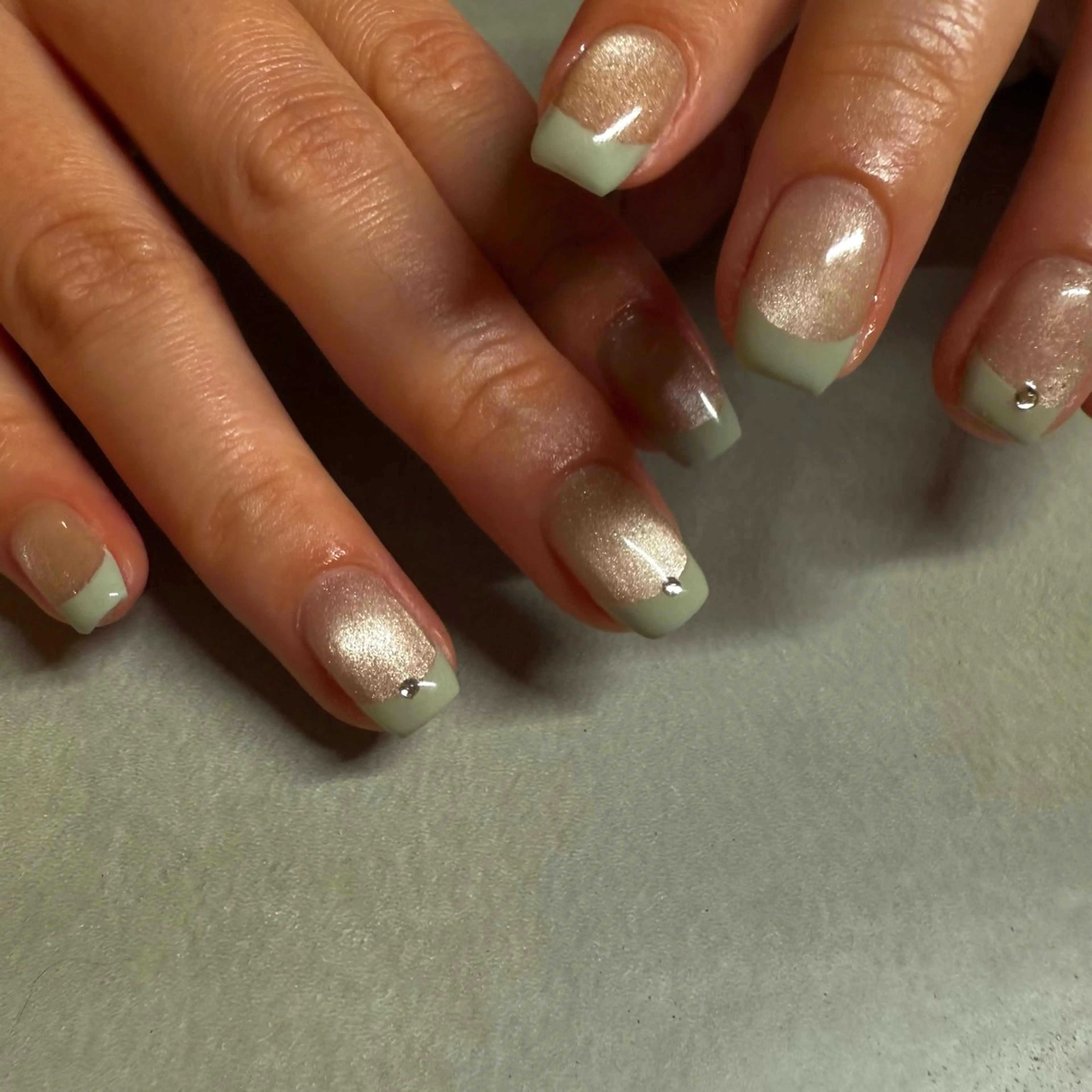 ネイル フレンチネイル マグネットネイル シンプルネイル ハンドネイル Fujimori .のネイルデザイン