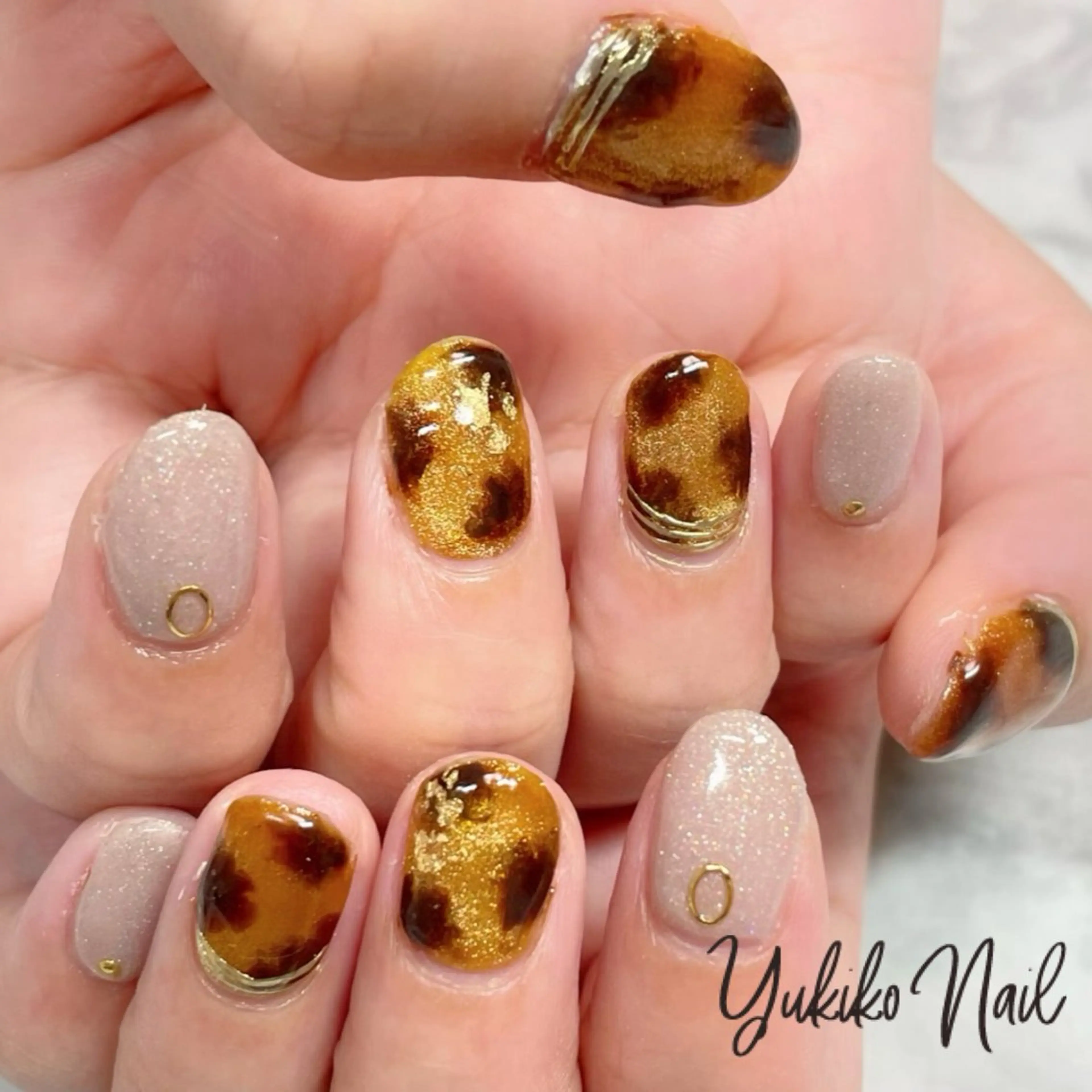 ネイル べっ甲ネイル マグネットネイル ユキコ ネイルのネイルデザイン