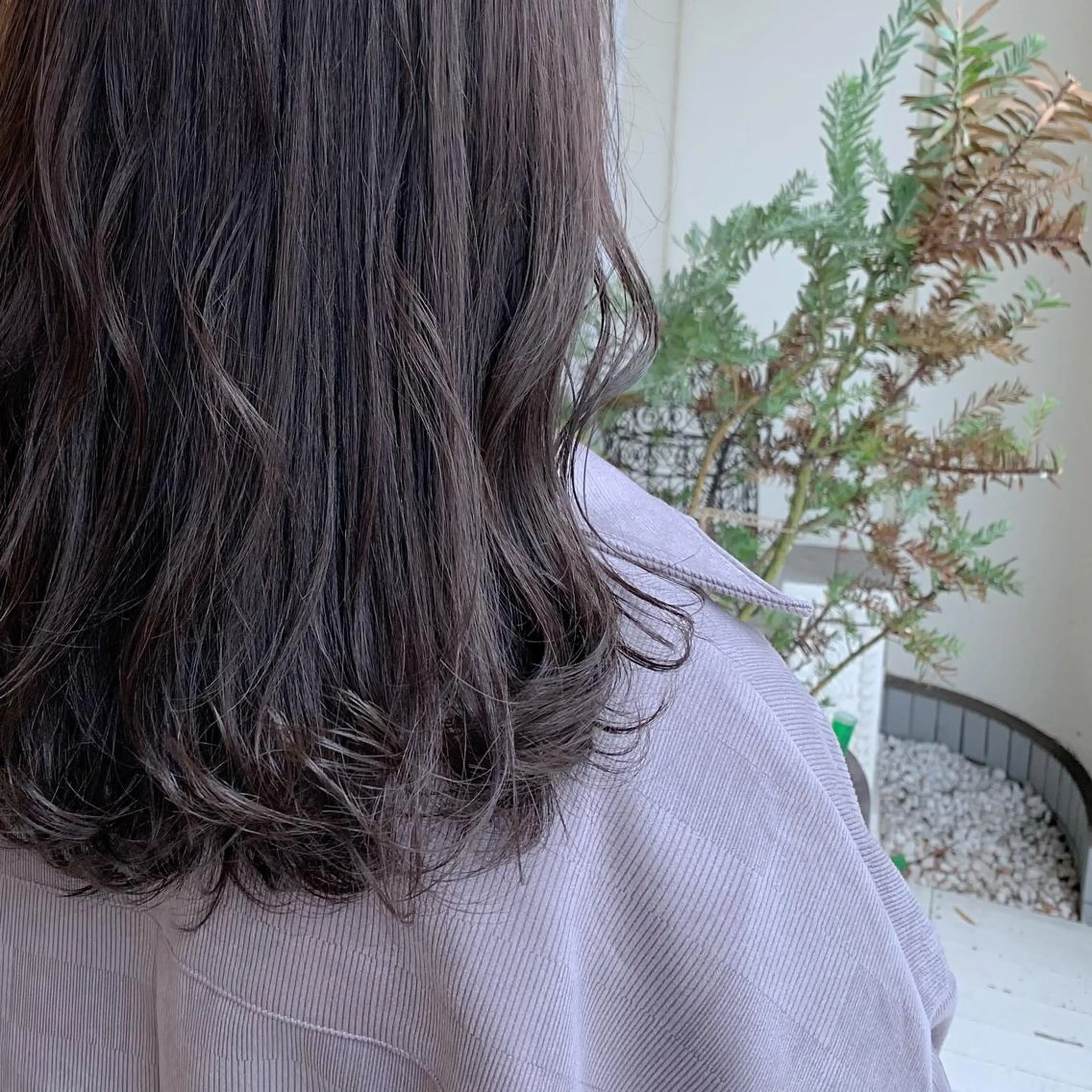 セミロング カラー 【完全個室】髪質改善 暖色カラー/山崎唯奈のヘアスタイル