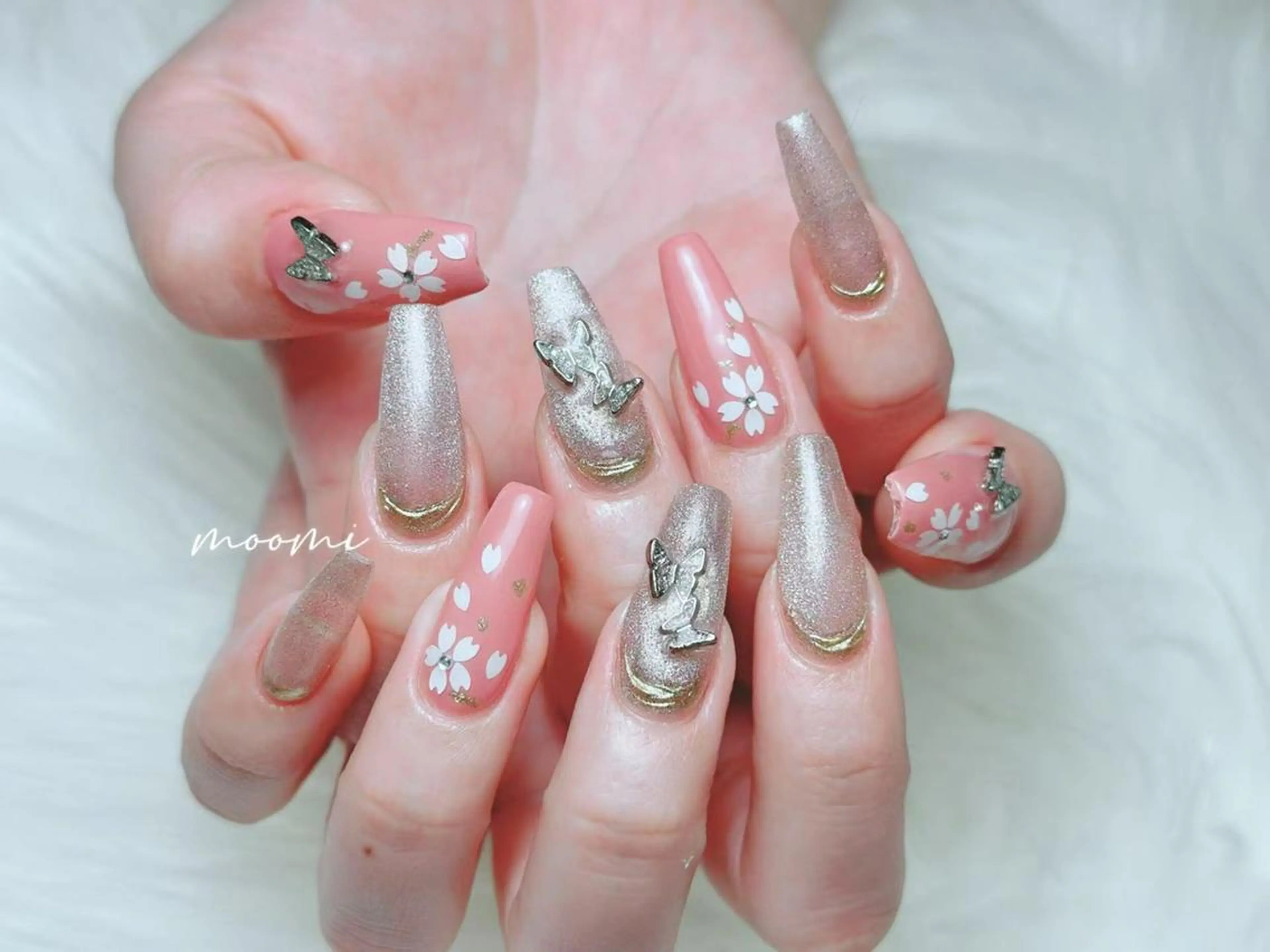 ネイル 長さ出し ジェルネイル グラデーション 韓国ネイル マグネットネイル moomi nail スカルプ専門のネイルデザイン