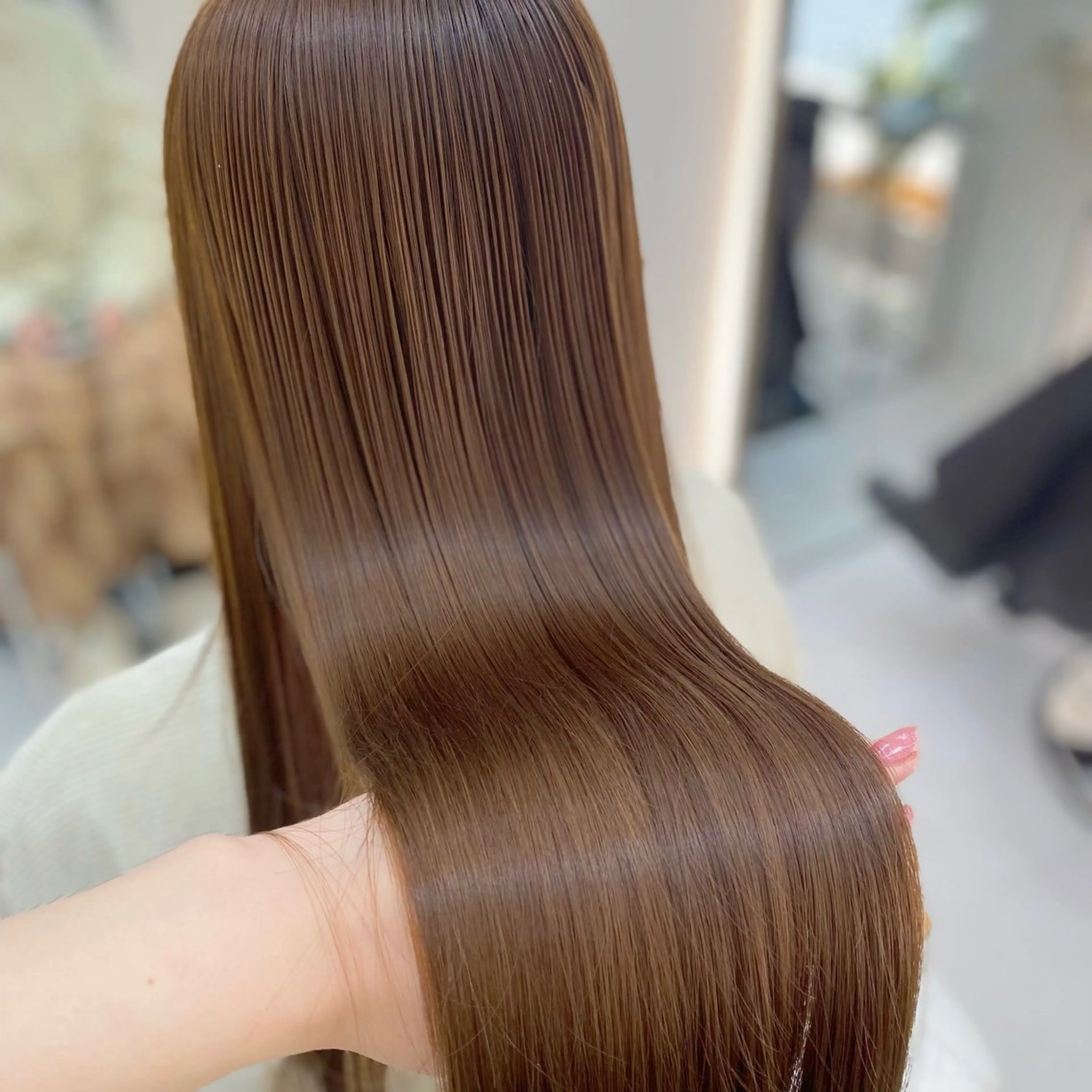 ロング カラー ヘアカラー トリートメント 艶髪・透明感カラー・ 韓国ヘア・Yuriのヘアスタイル