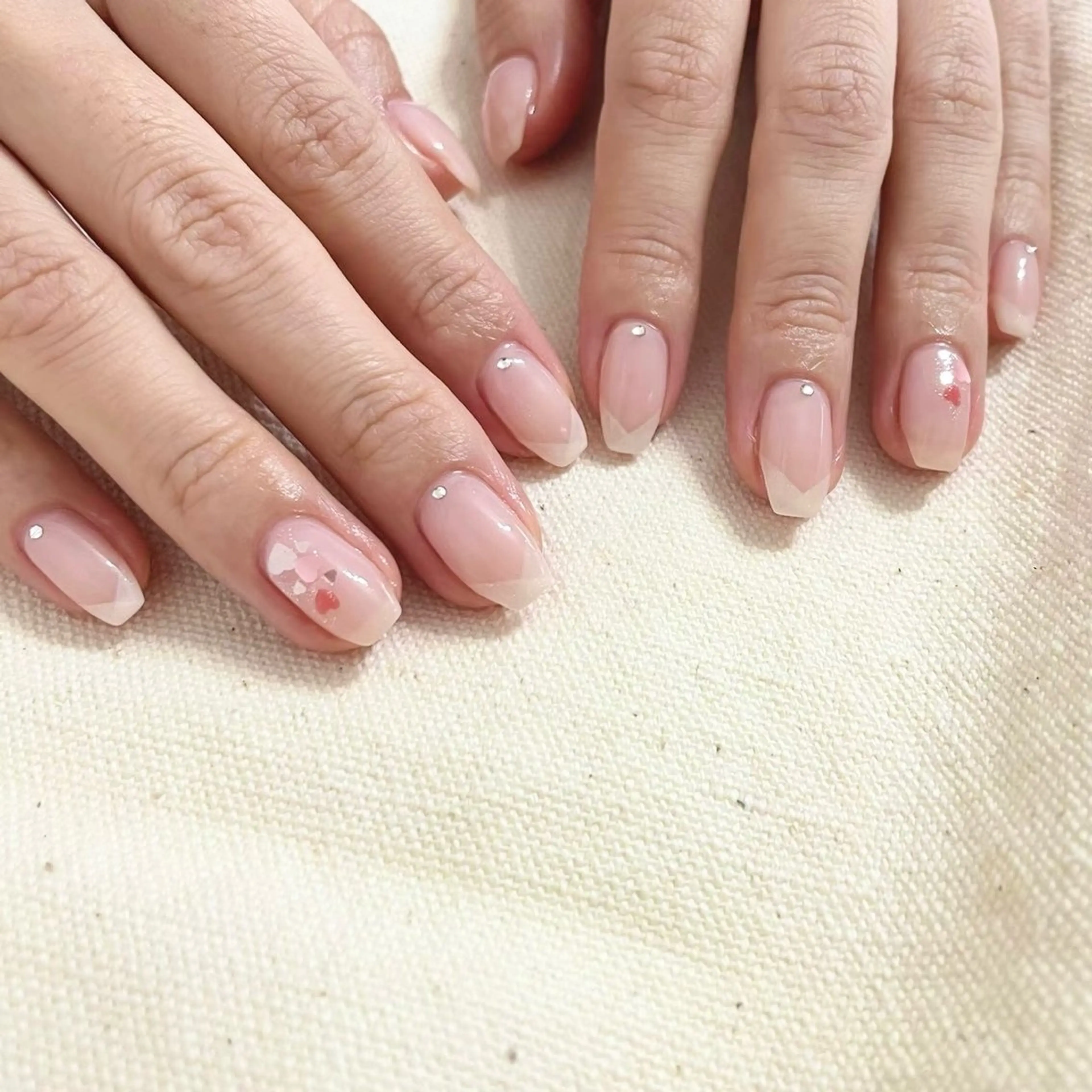 ネイル フレンチネイル オフィスネイル ショートネイル シンプルネイル ハンドネイル usagi nailのネイルデザイン