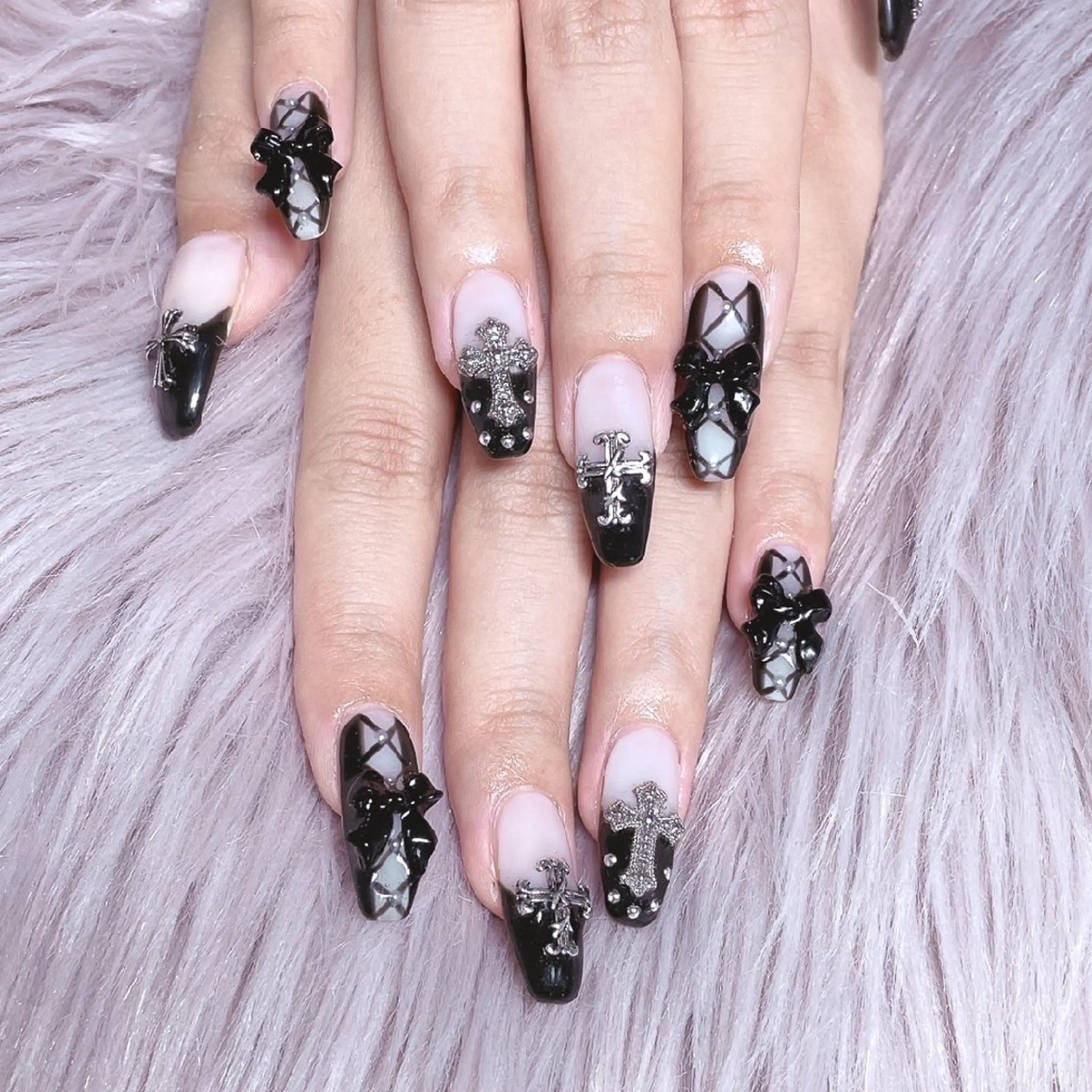 ネイル NAKAJIMA ERIKAのネイルデザイン