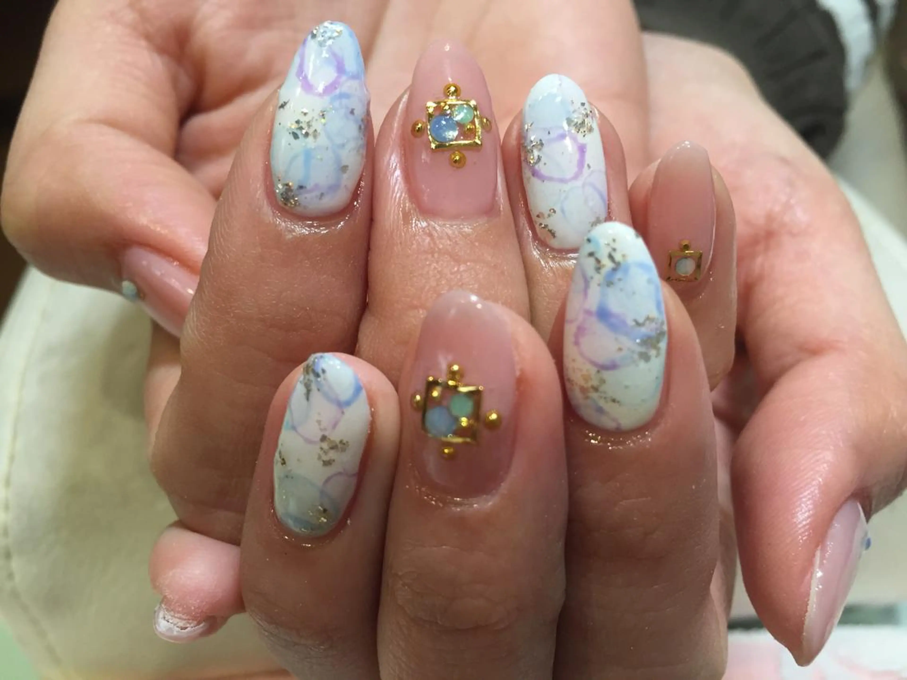 ネイル Nest 三田のマツエク・マツパデザイン