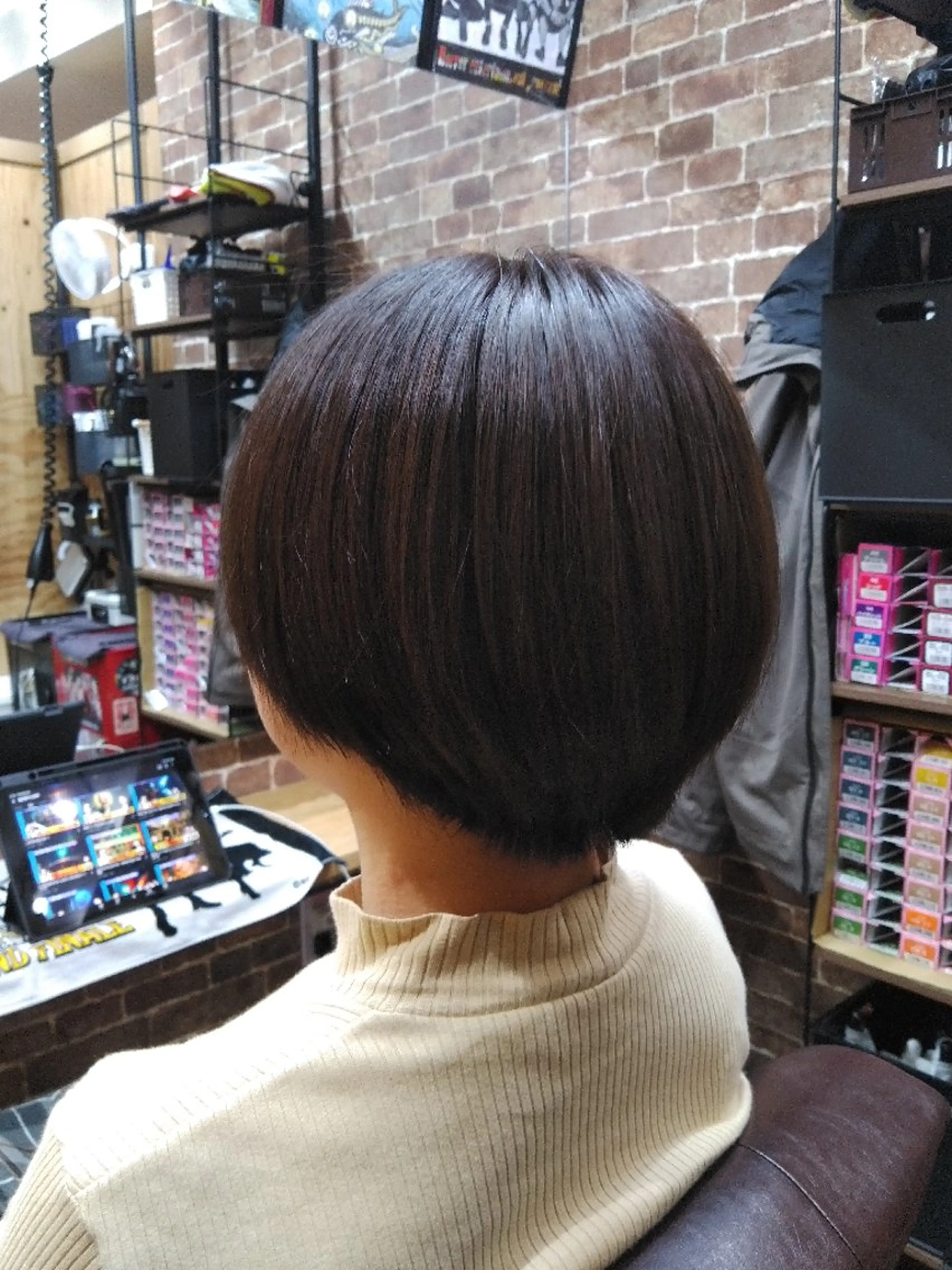 ショート カラー カット ヘアカラー トリートメント ヘッドスパ 深夜&早朝の髪質改善 とヘッドスパ／髙橋のヘアスタイル