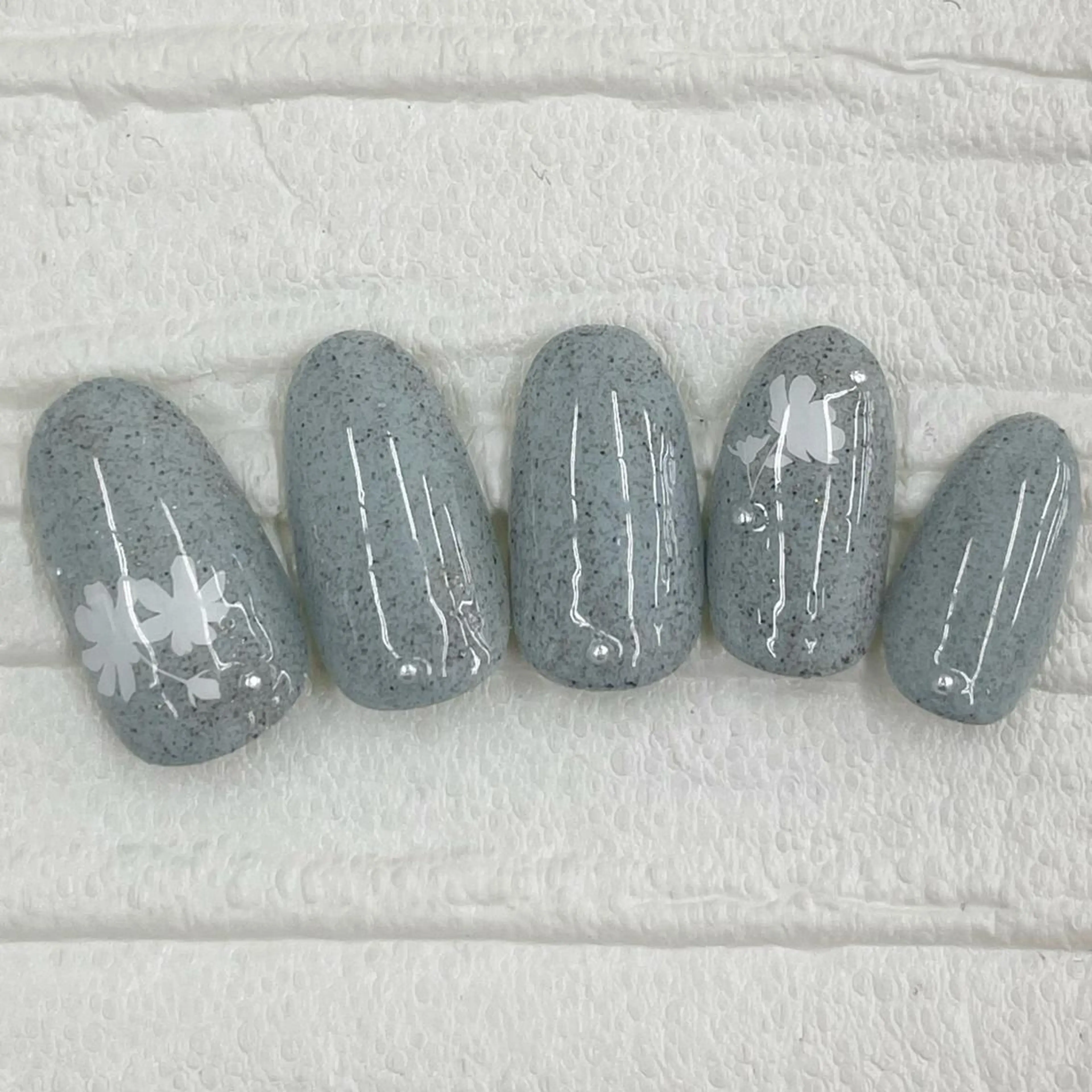 ネイル Nail salon Honey Beeのネイルデザイン