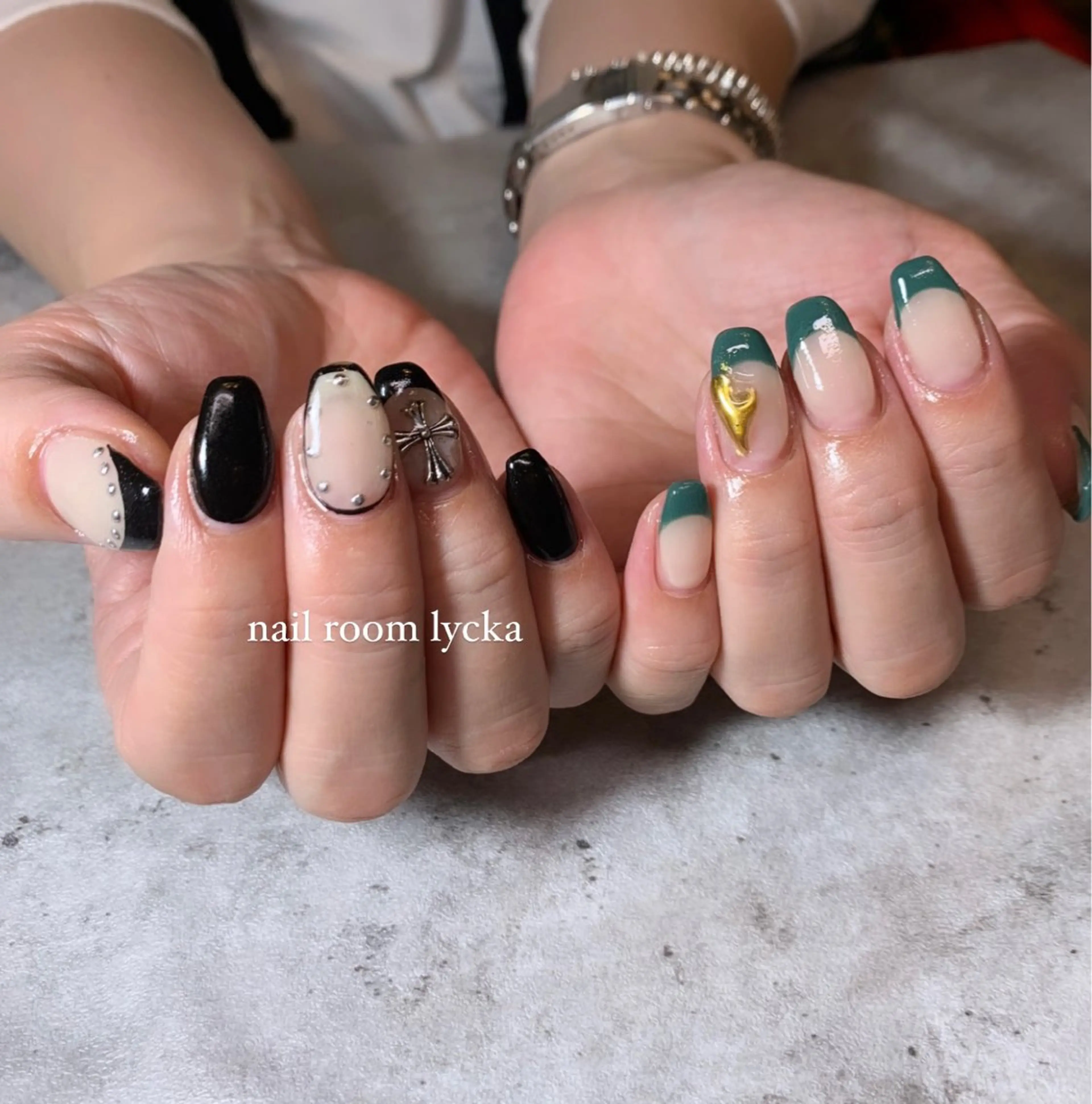 ネイル ﾈｲﾙﾙｰﾑﾘｯｶ 𝐦𝐚𝐲𝐮のネイルデザイン