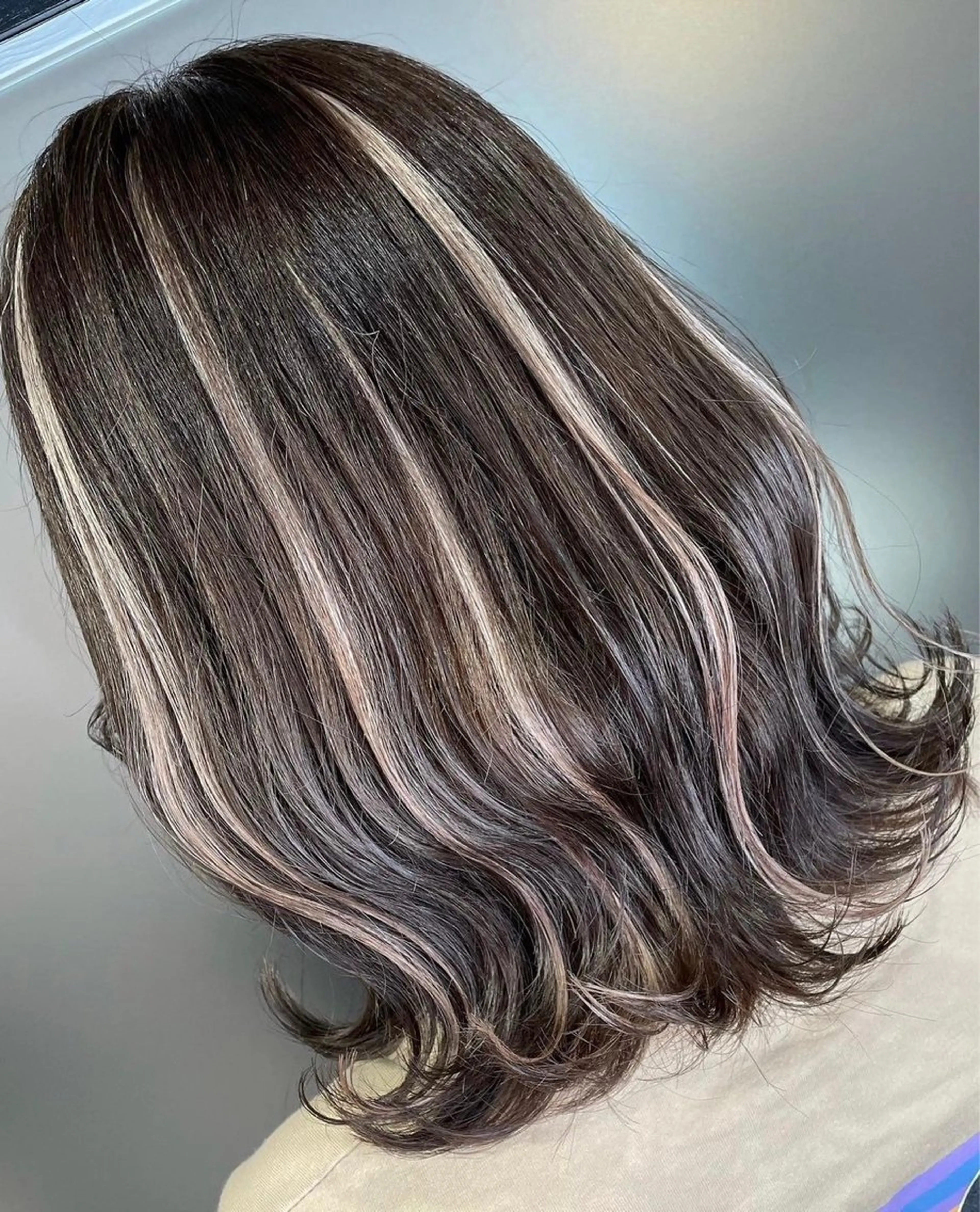 カラー URARA ／メンズカットのヘアスタイル