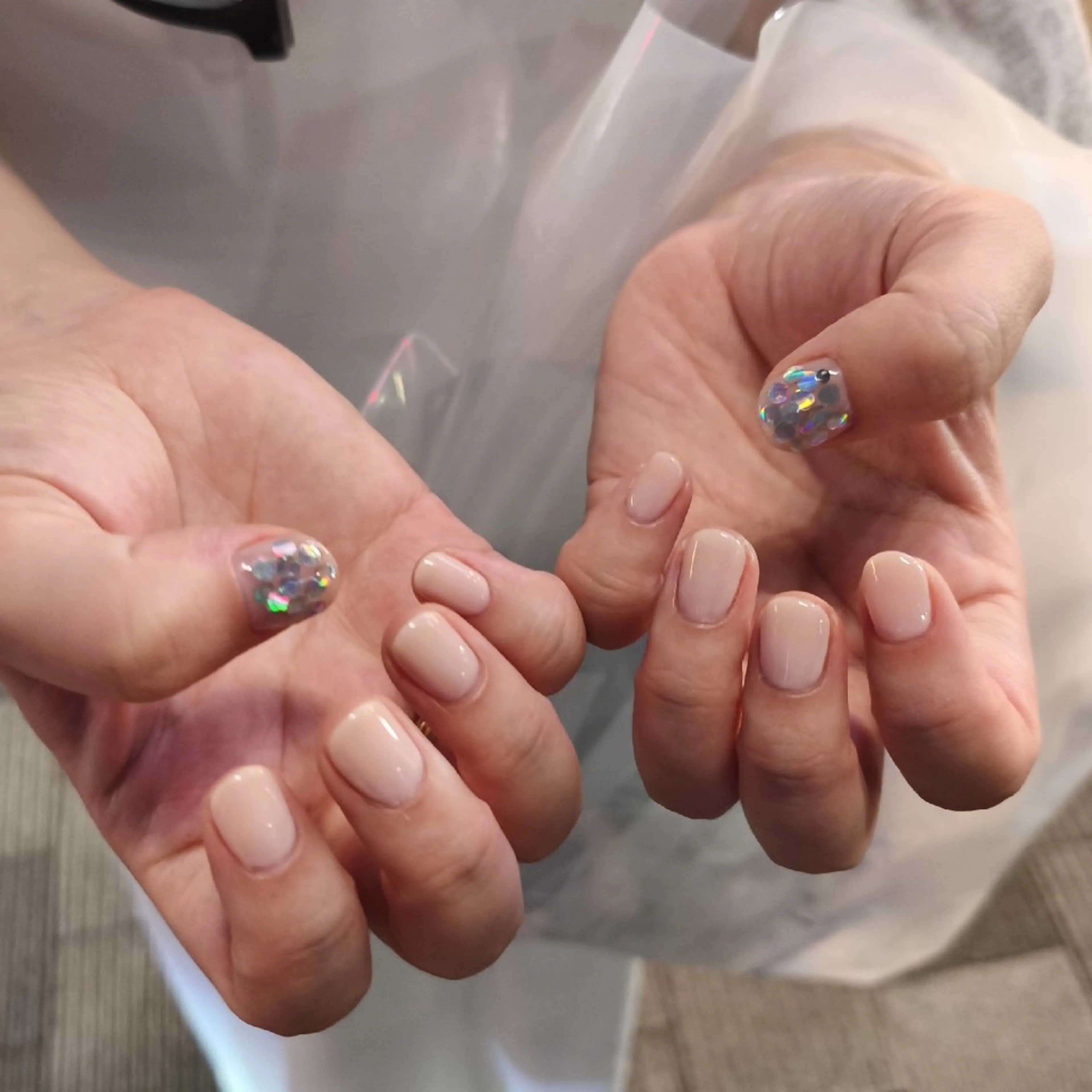 ネイル ミラーネイル ショートネイル salon Noirのネイルデザイン