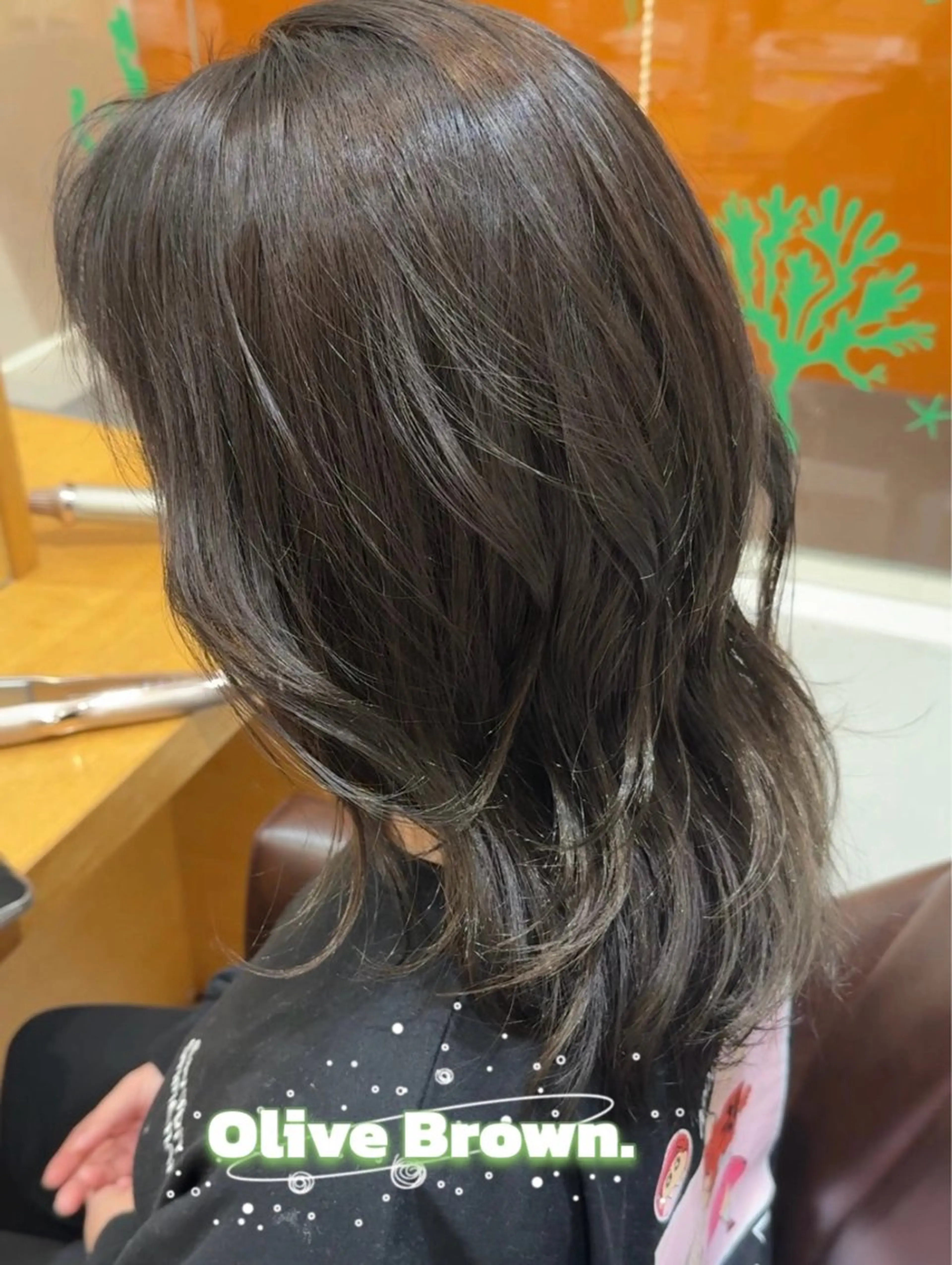 ミディアム カラー ヘアカラー 𓍯 ヒナ/ ブリーチなしカラーのヘアスタイル