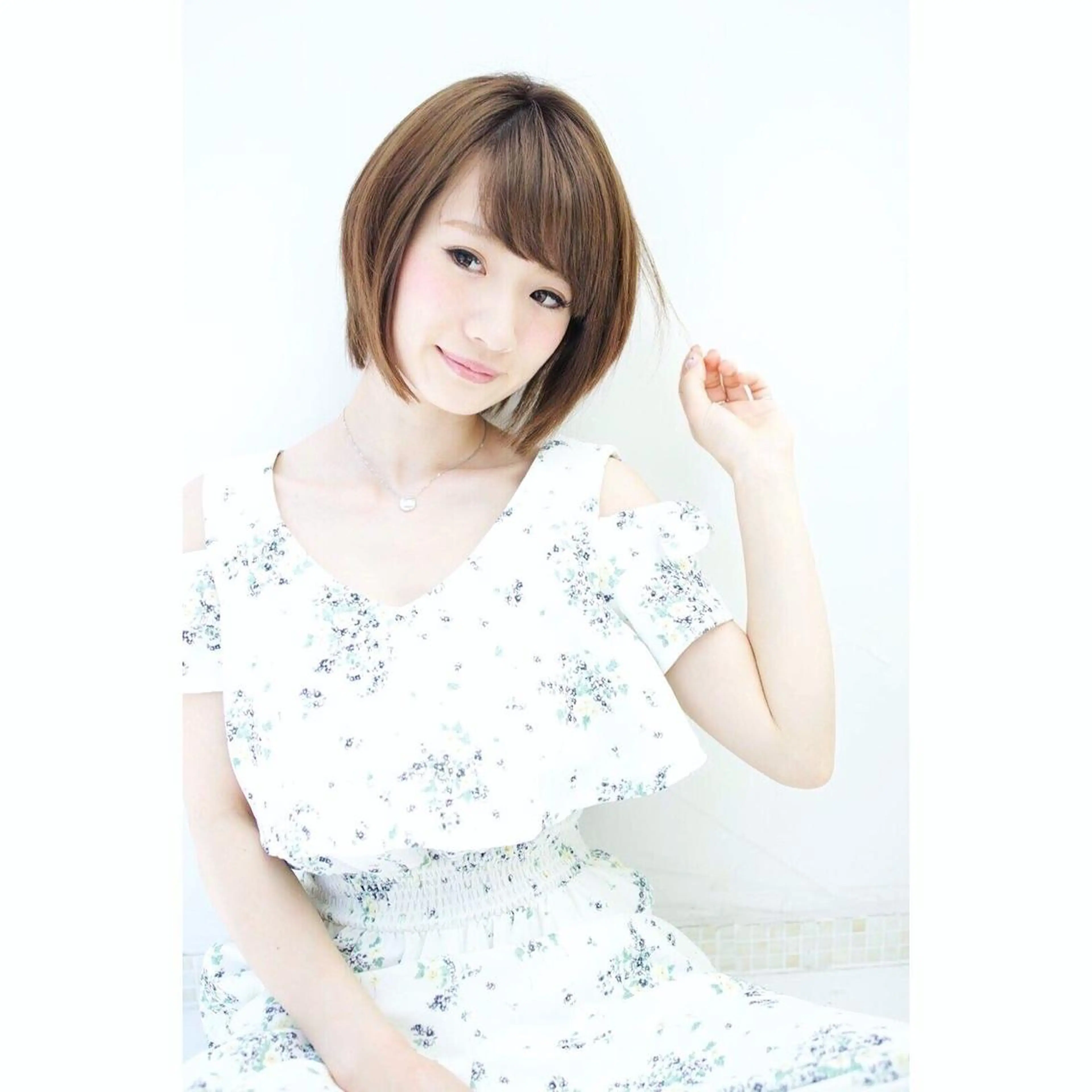 ショート カラー 内藤 達也のヘアスタイル