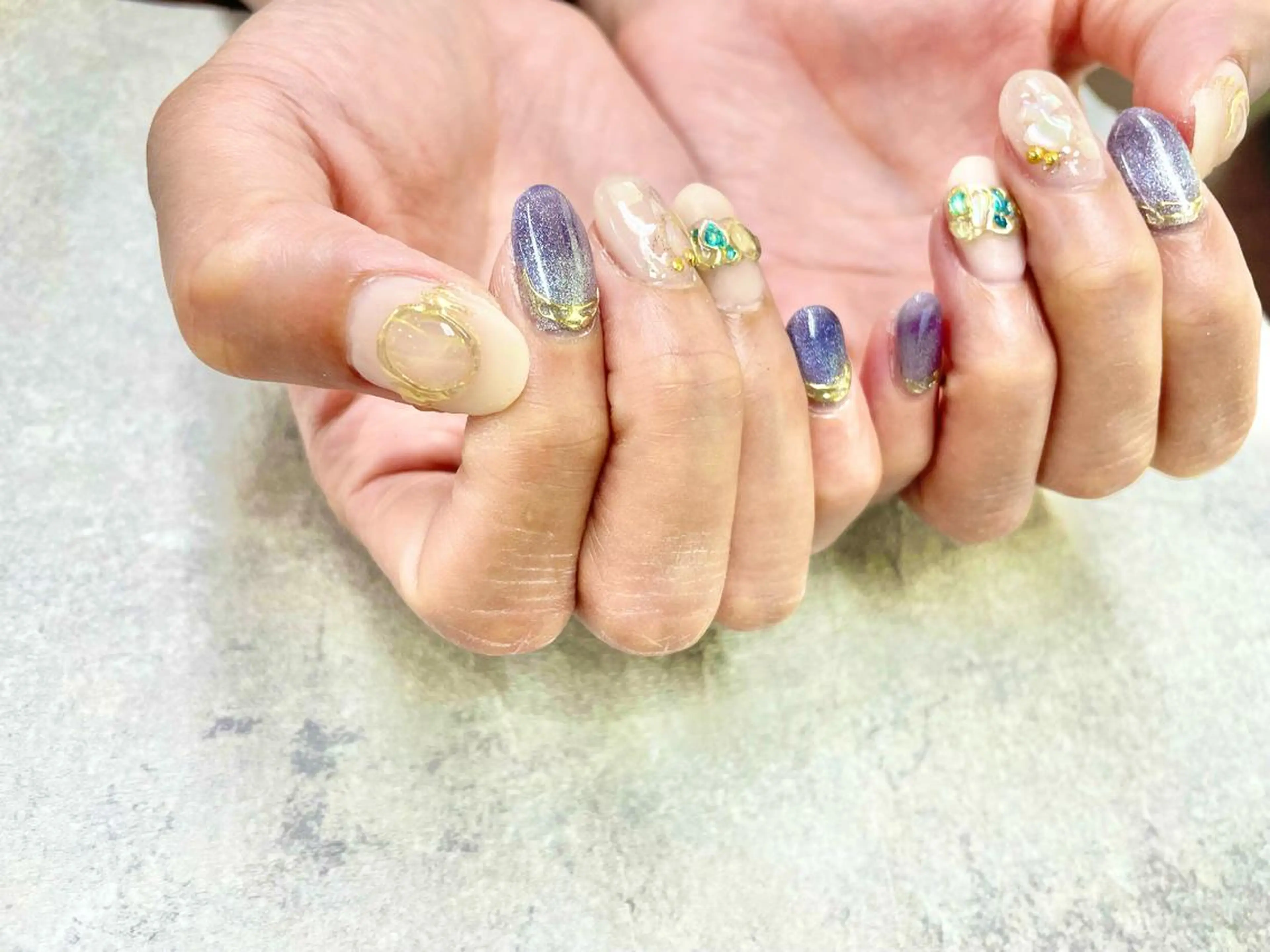 ネイル アートネイル フレンチネイル ジェルネイル ガラスフレンチ グラデーション ハンドネイル ハンドケア FASTNAIL PLUS 新宿店のネイルデザイン