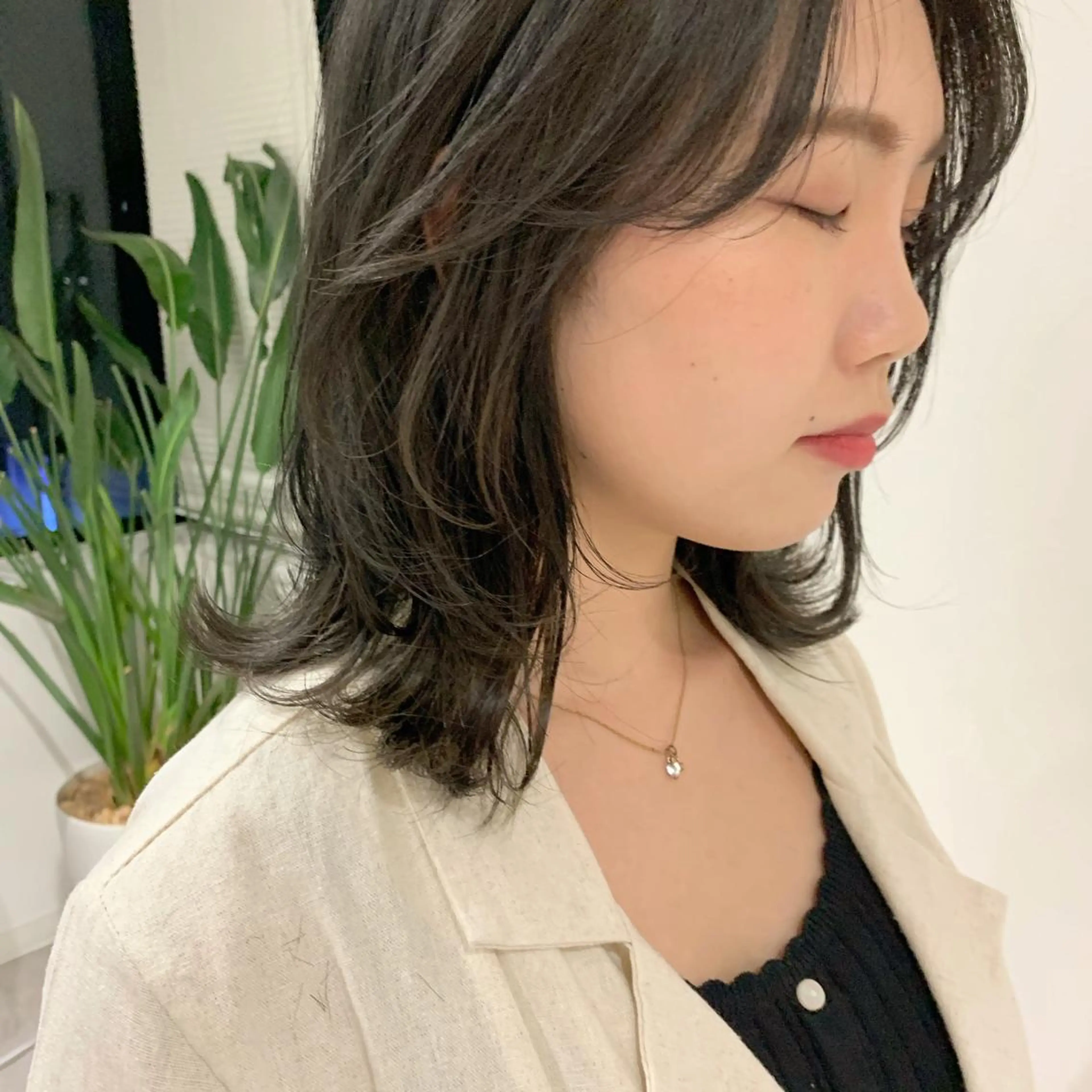 ミディアム カラー レイヤーカット go today share salon表参道Polaris所属・オリーブベージュ きょうかのヘアスタイル