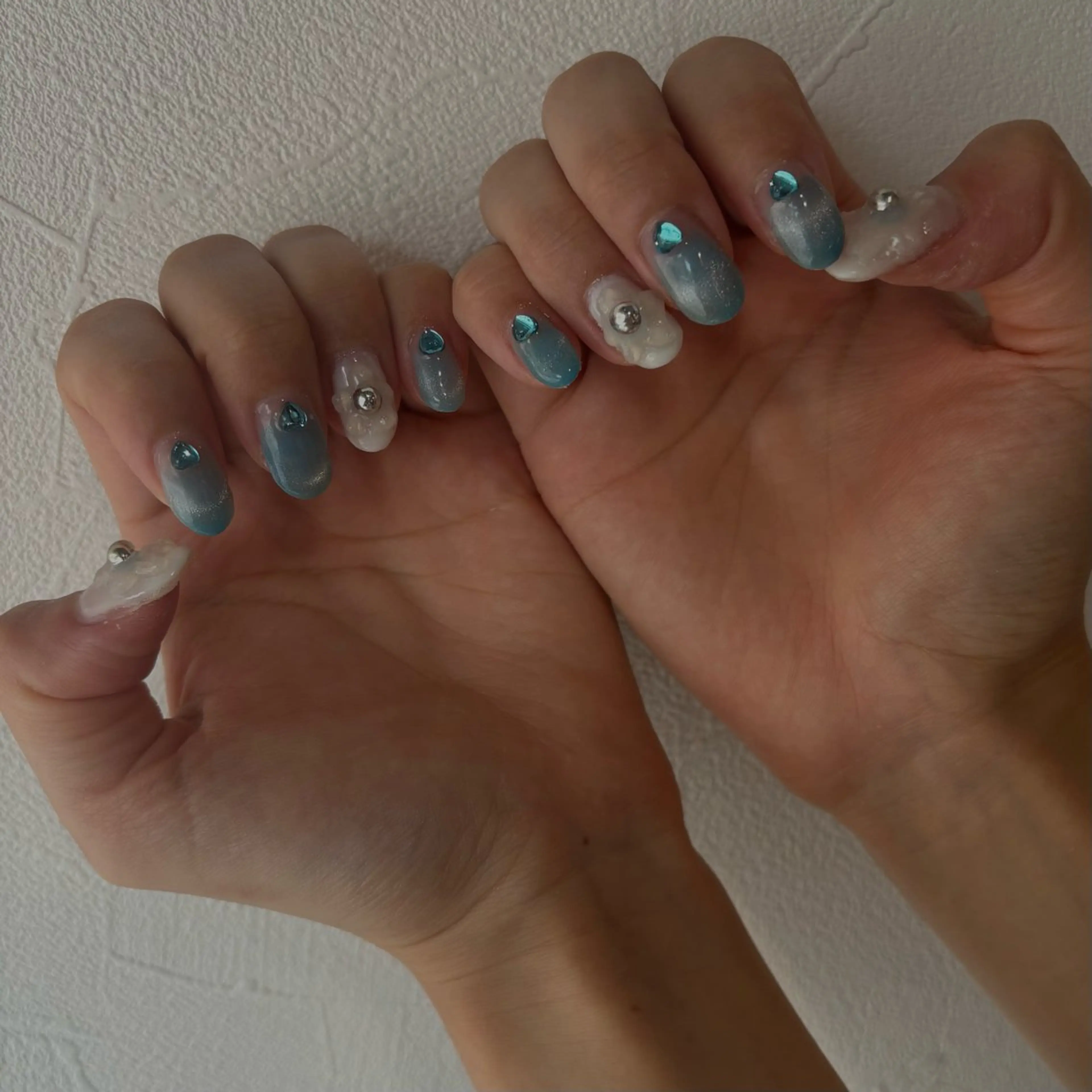 ネイル クリアネイル 長さ出し キラキラネイル 韓国ネイル マグネットネイル vante_aimi .パラジェル取扱店のネイルデザイン