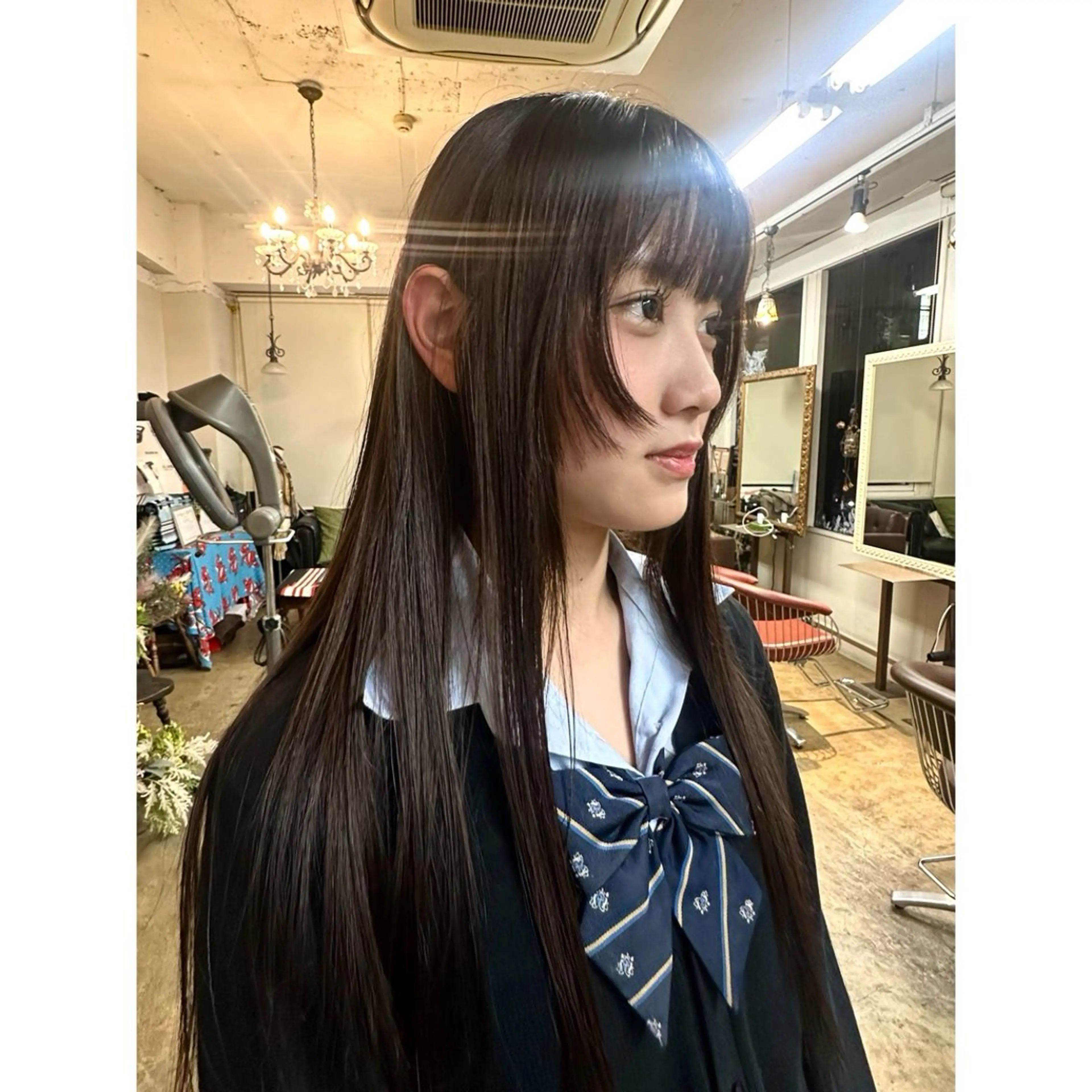 ロング カラー 顔周りカット 姫カット ロング カット ヘアカラー ［girl］ MIKIのヘアスタイル