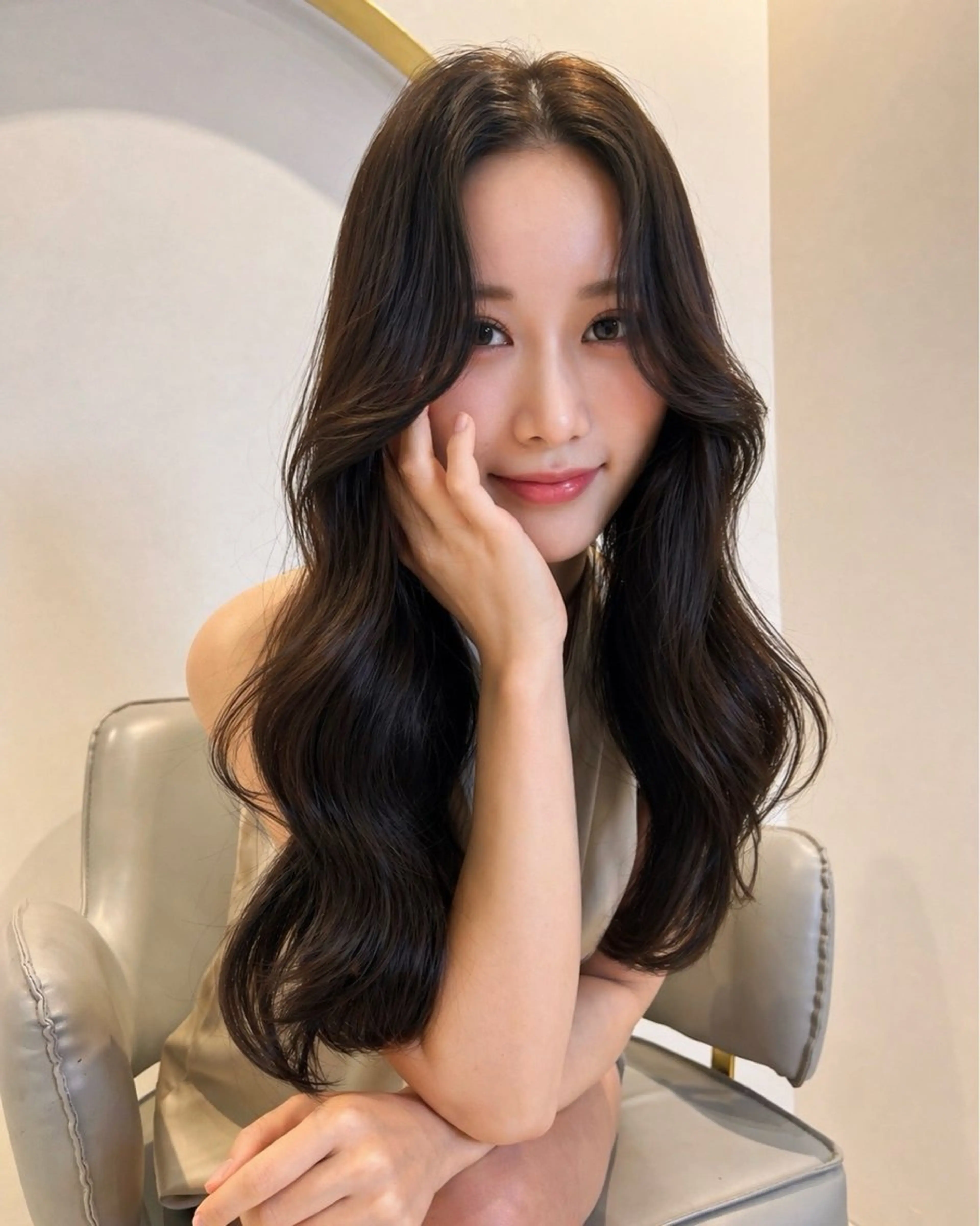 ロング カット ヘアカラー トリートメント 小田裕也 チャンモリパーマのヘアスタイル