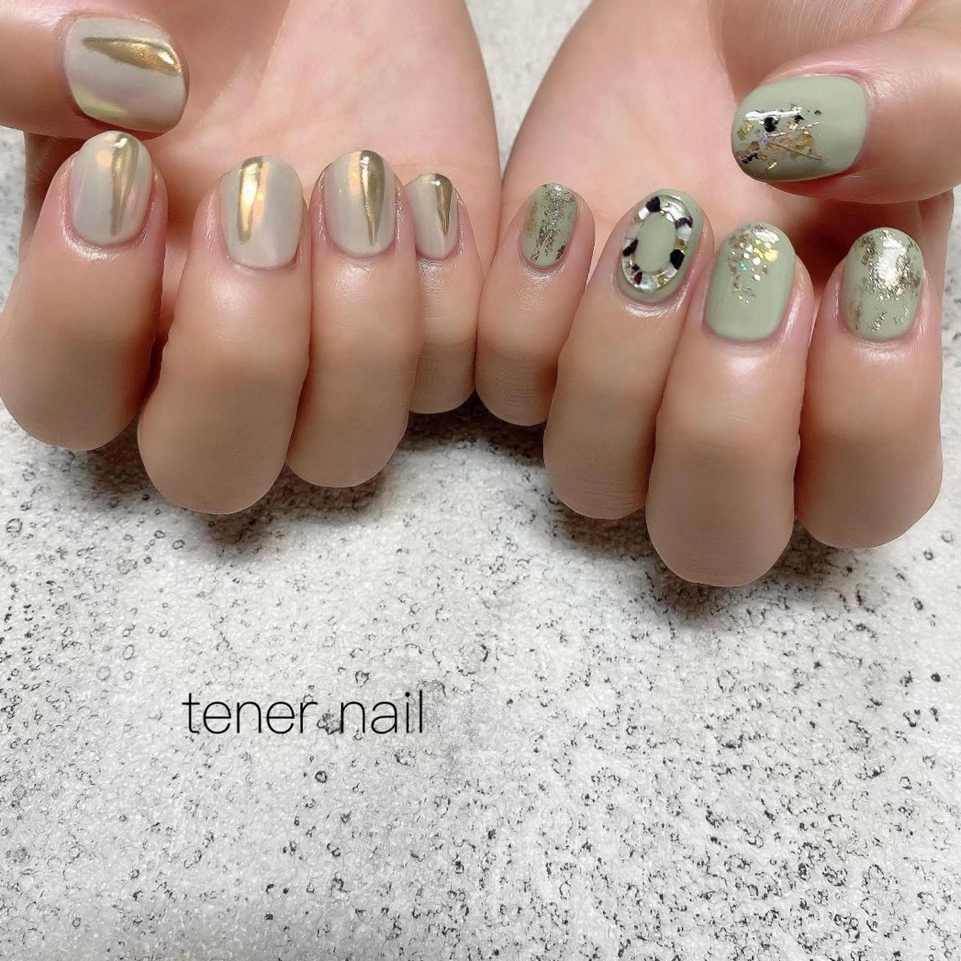 ネイル ミラーネイル ニュアンスネイル ピスタチオネイル テネルネイル tener nailのネイルデザイン