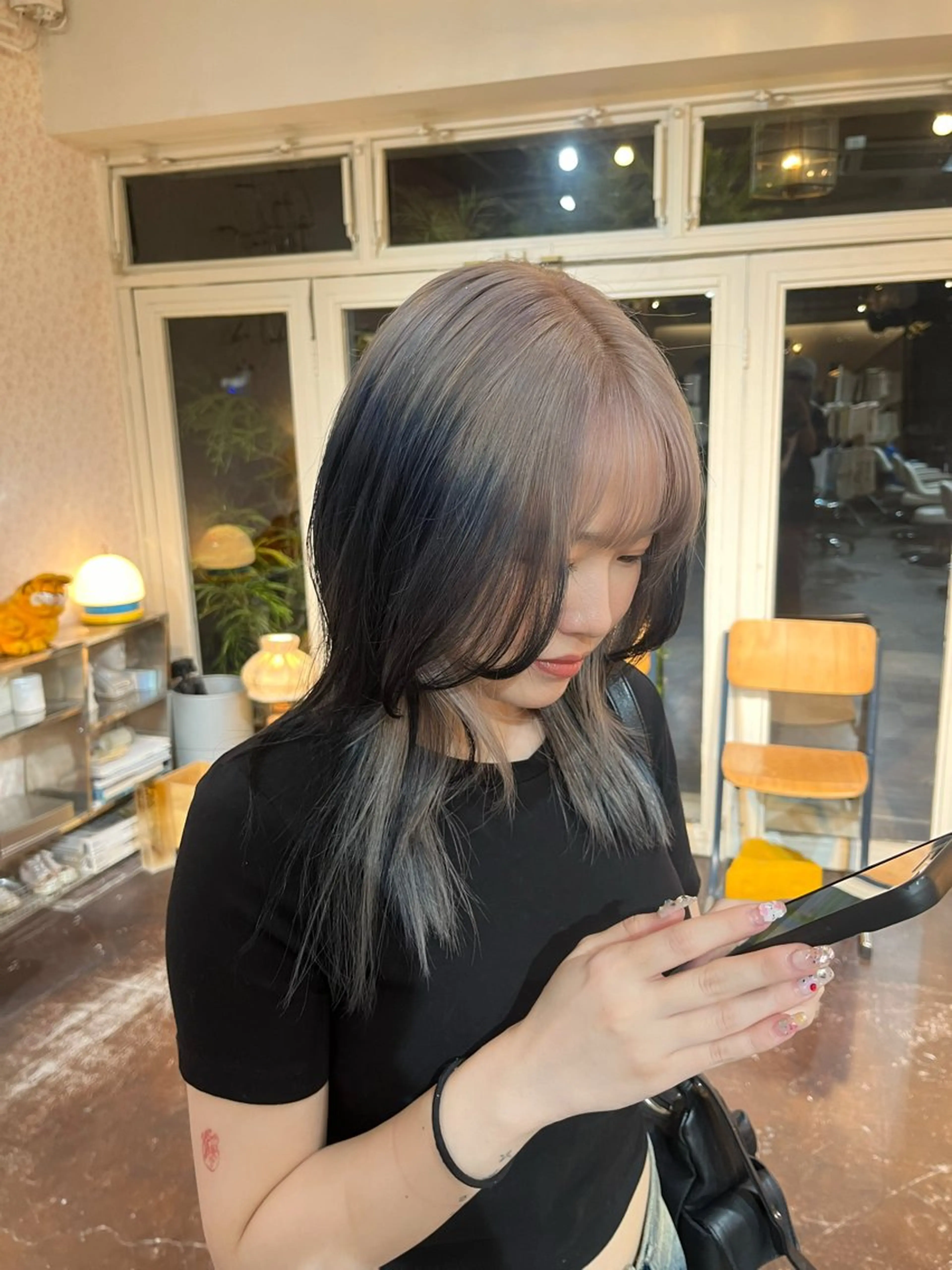 セミロング カラー Junmi/ﾁｶｼﾂ /堀江のヘアスタイル