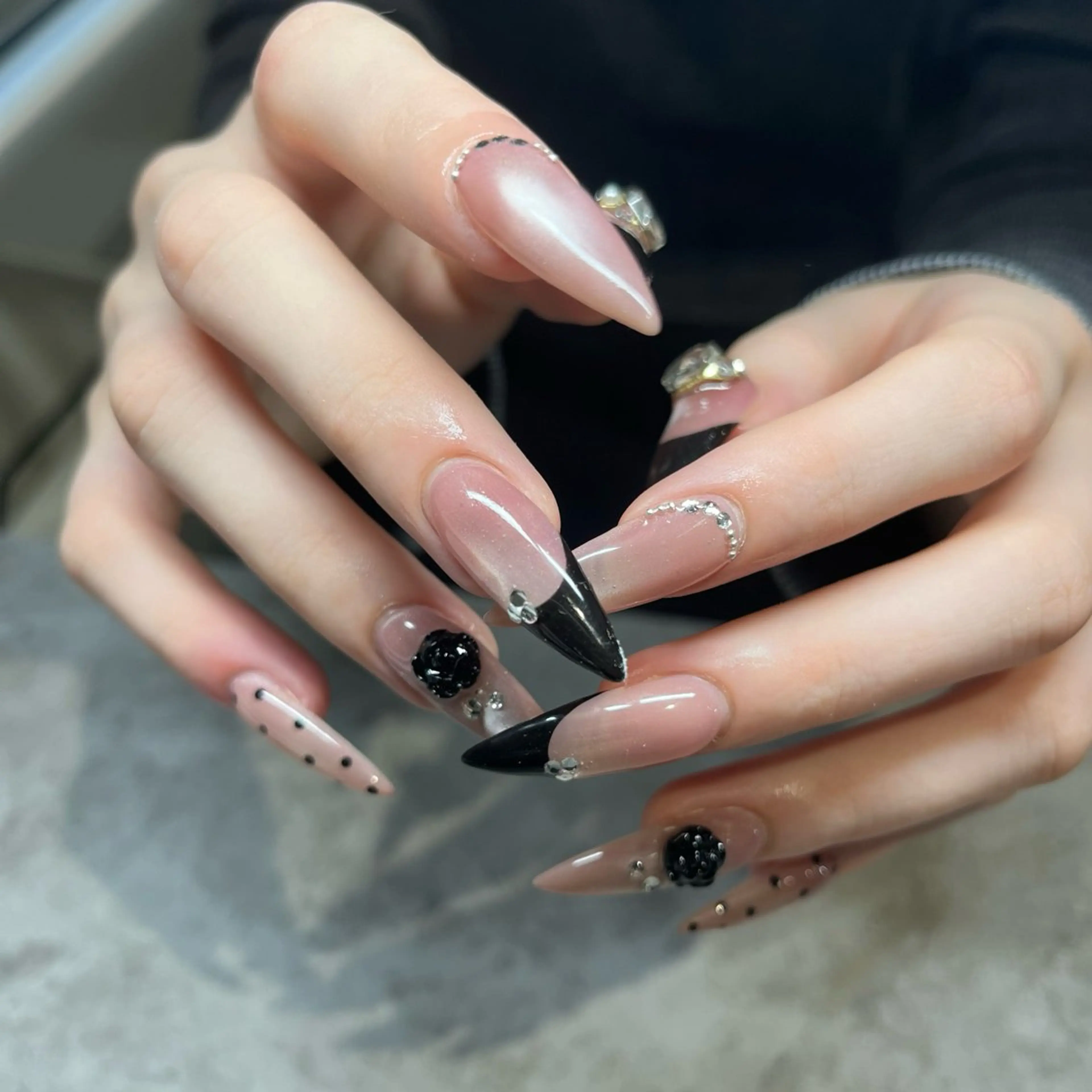 ネイル ハンドネイル IROHA nail Ami🐊🎀のネイルデザイン
