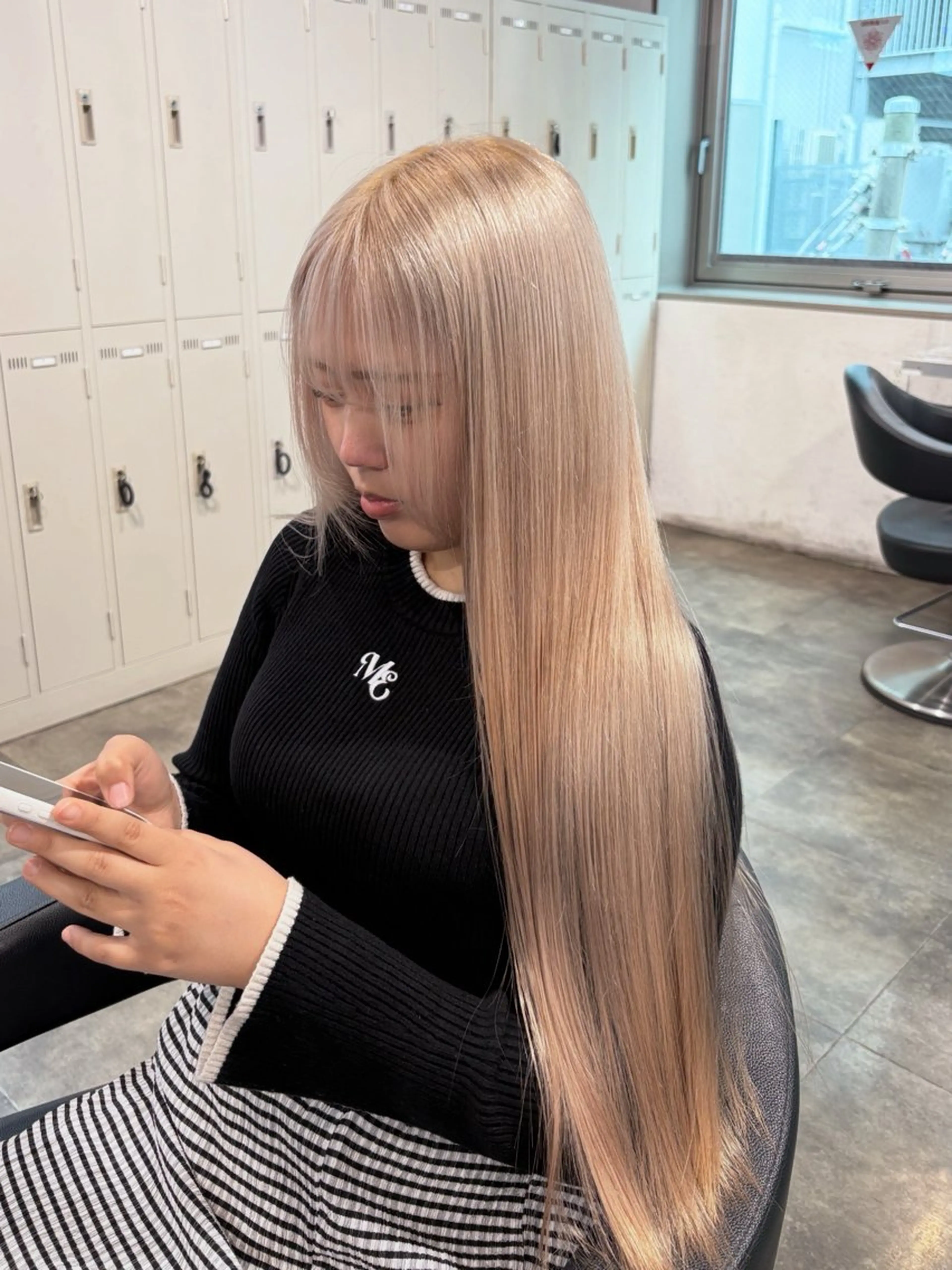 ロング カラー ヘアカラー ハイトーン 横浜💞ミオのヘアスタイル