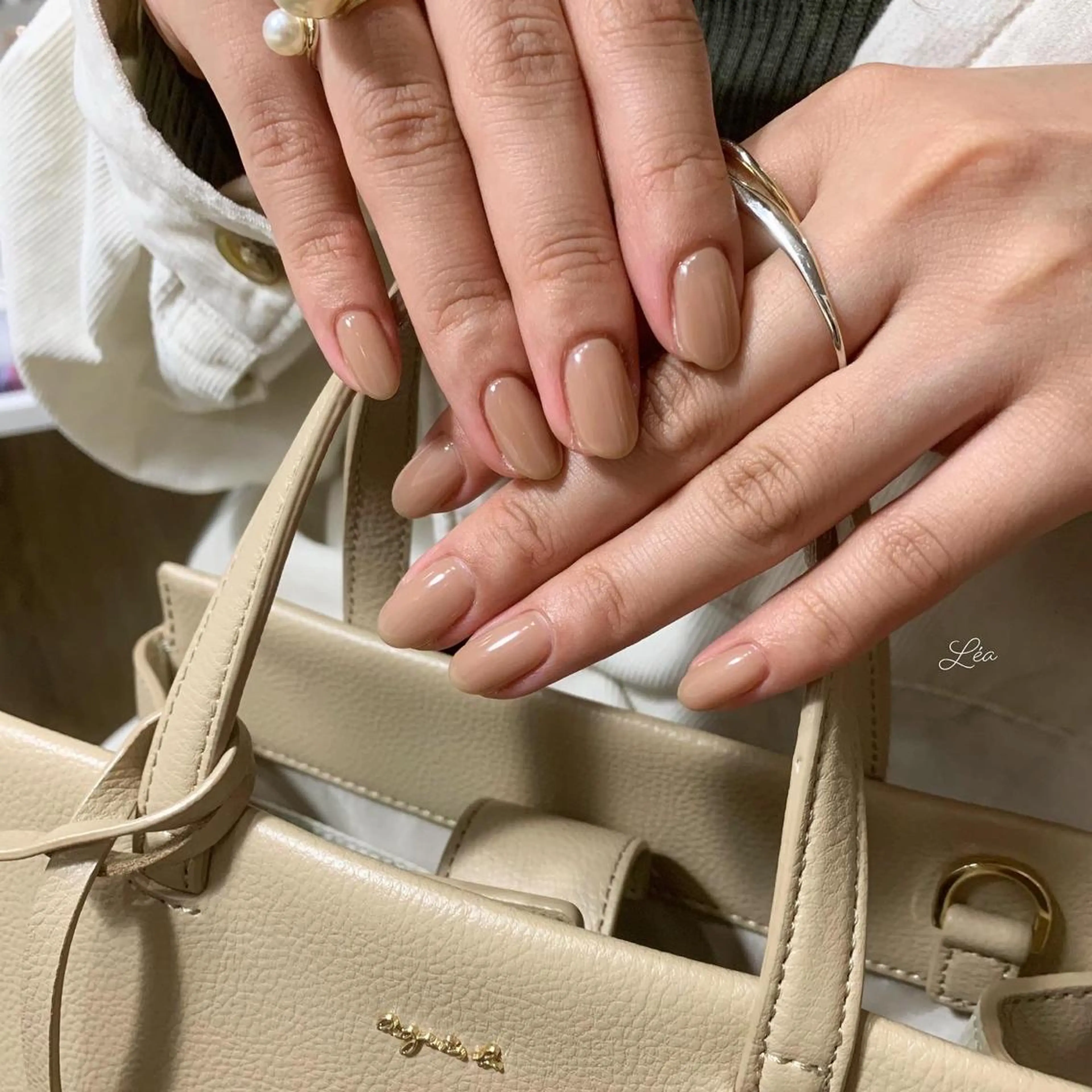 ネイル ジェルネイル パラジェル ソフトジェル Léa nailのネイルデザイン
