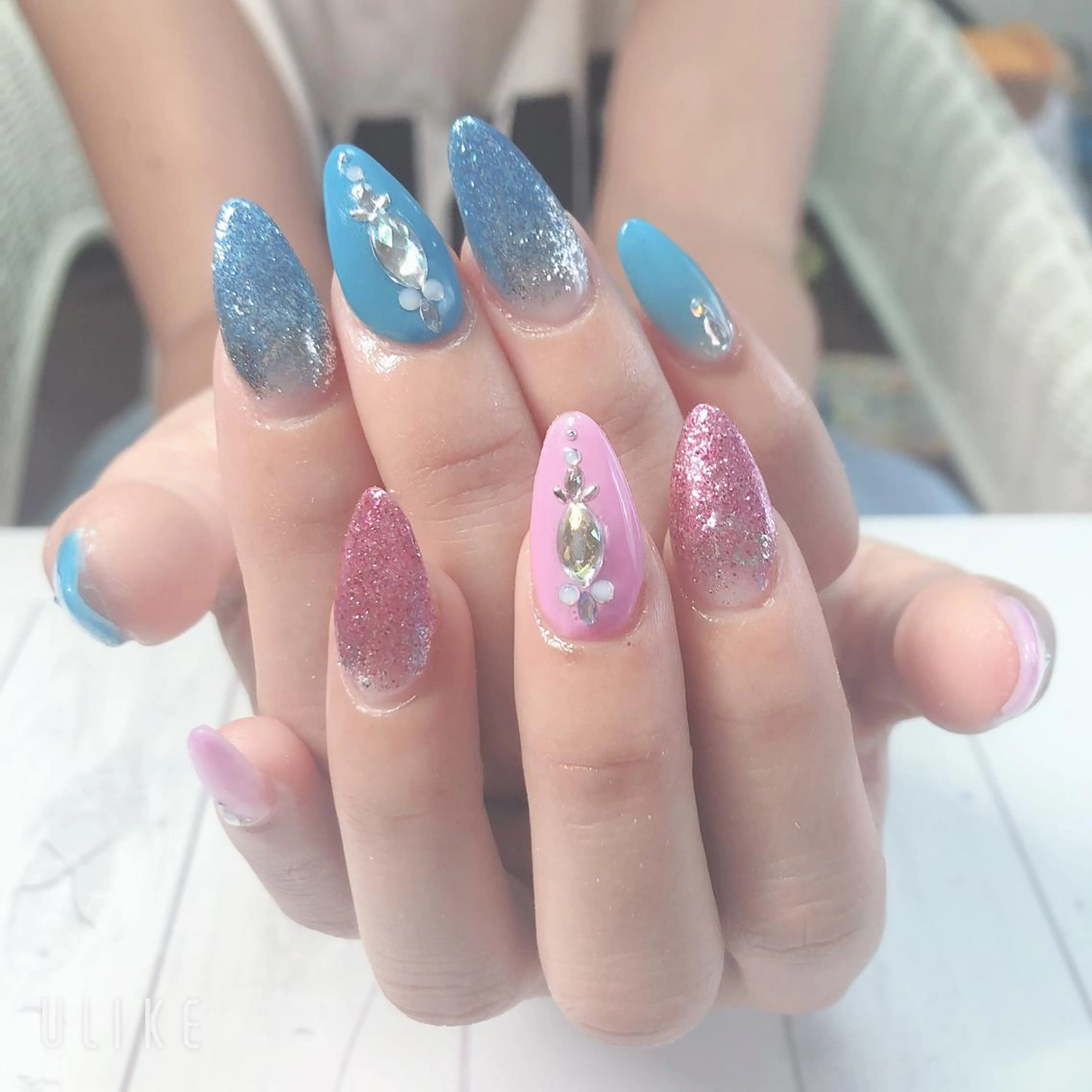 ネイル ハンドネイル nail roomのネイルデザイン