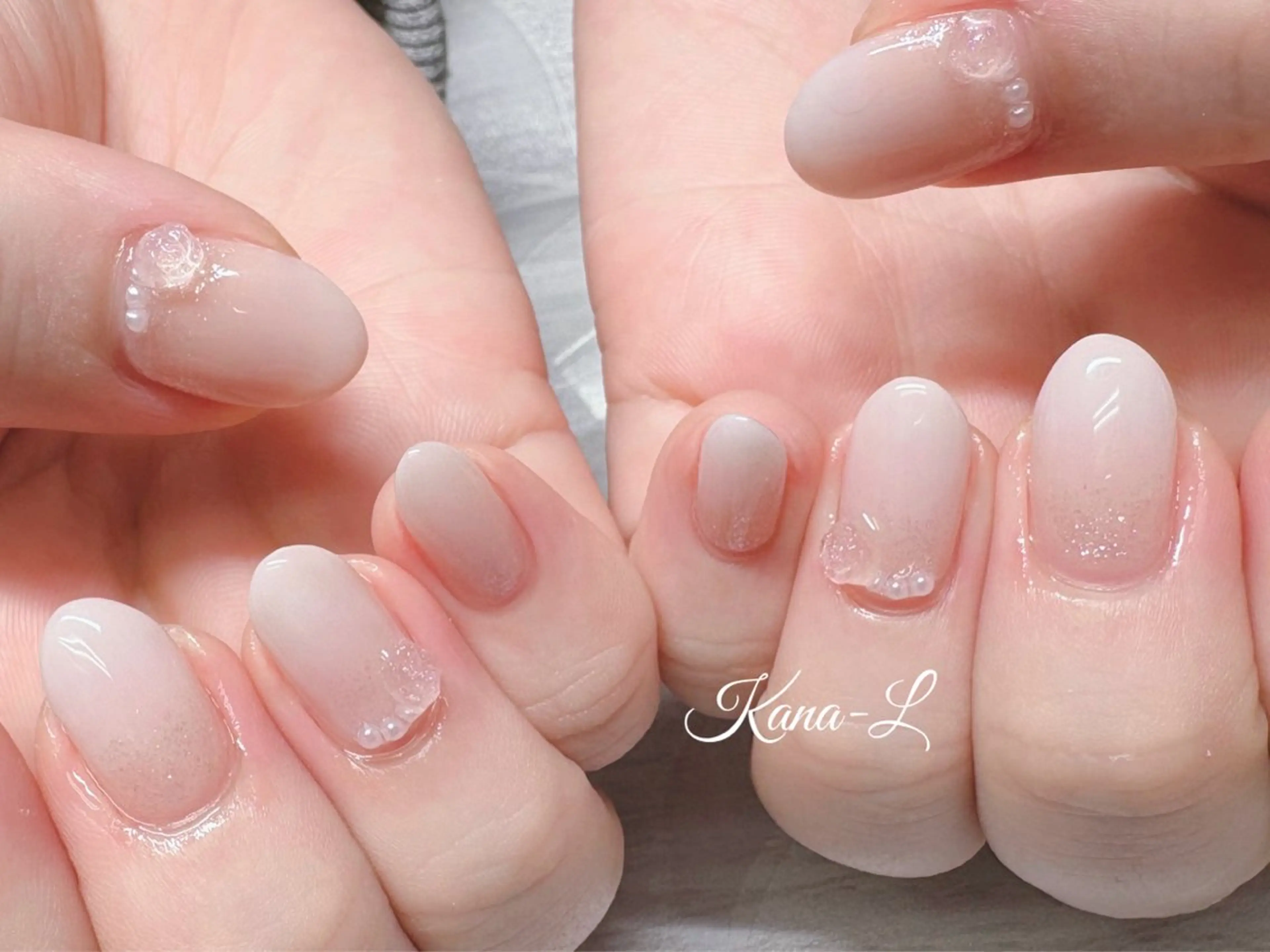 ネイル 芦辺 香奈のネイルデザイン