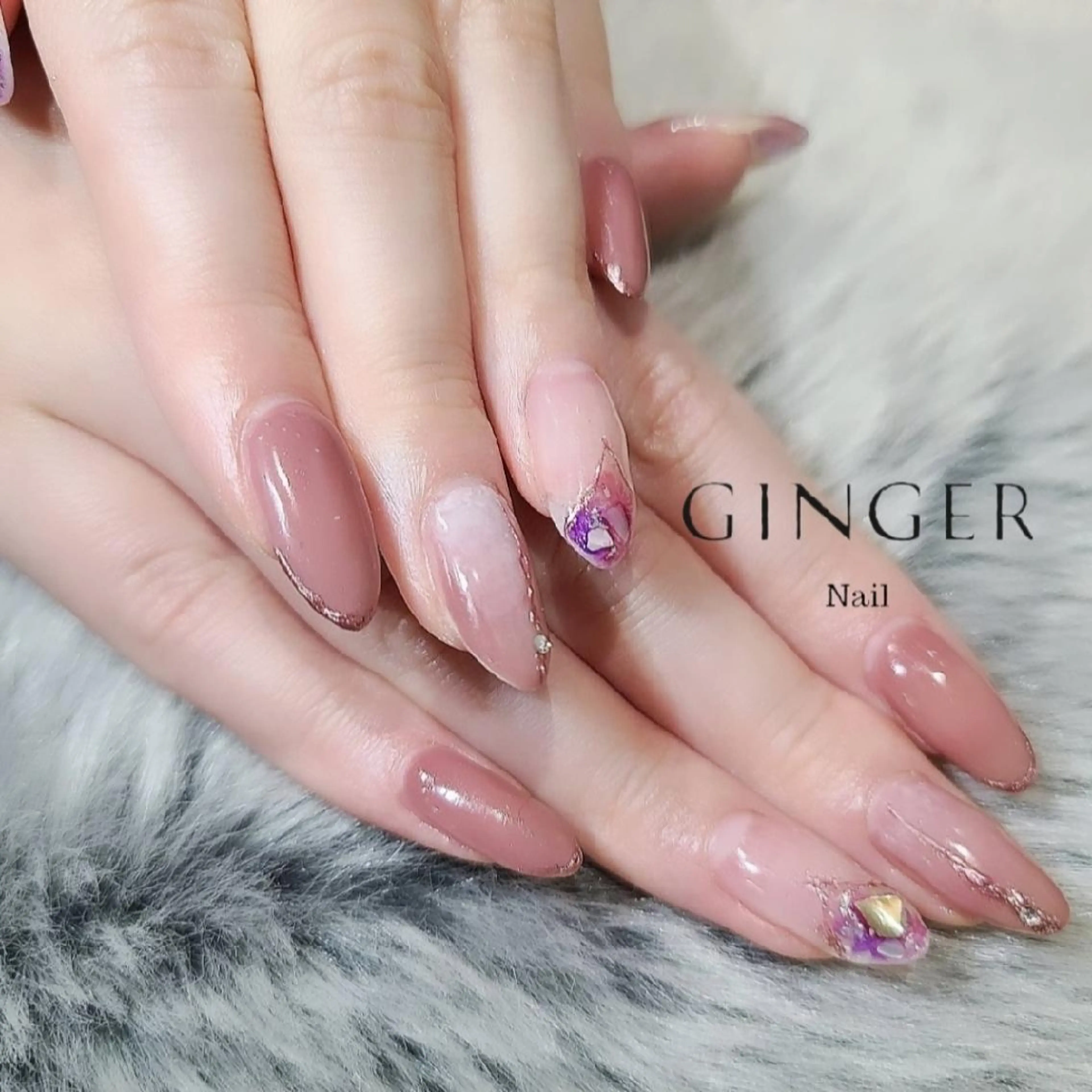 ネイル オフィスネイル ハンドネイル GINGER所属・GINGER  斎藤舞のネイルデザイン