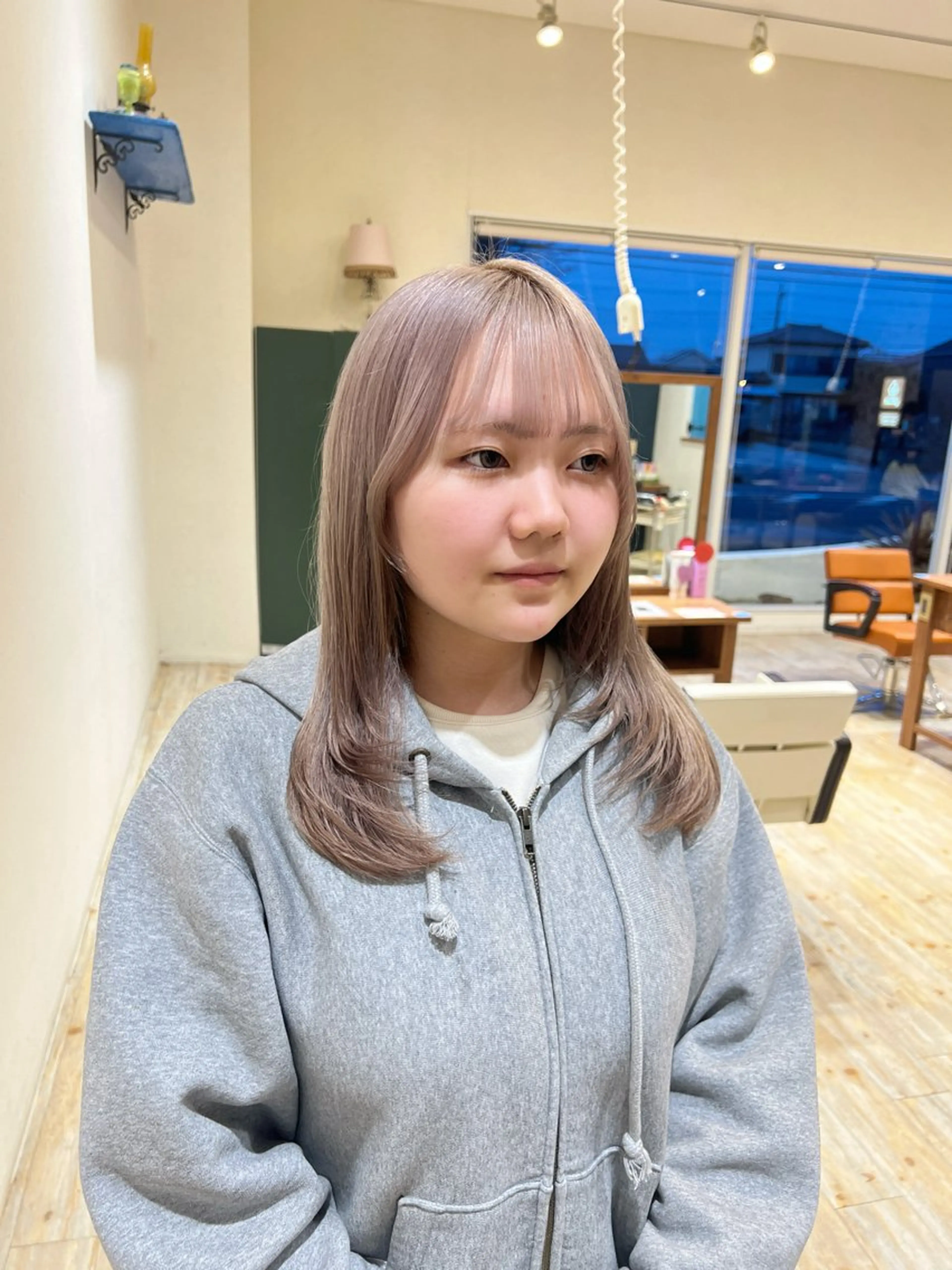 ロング レイヤーカット 水田 芹七のヘアスタイル