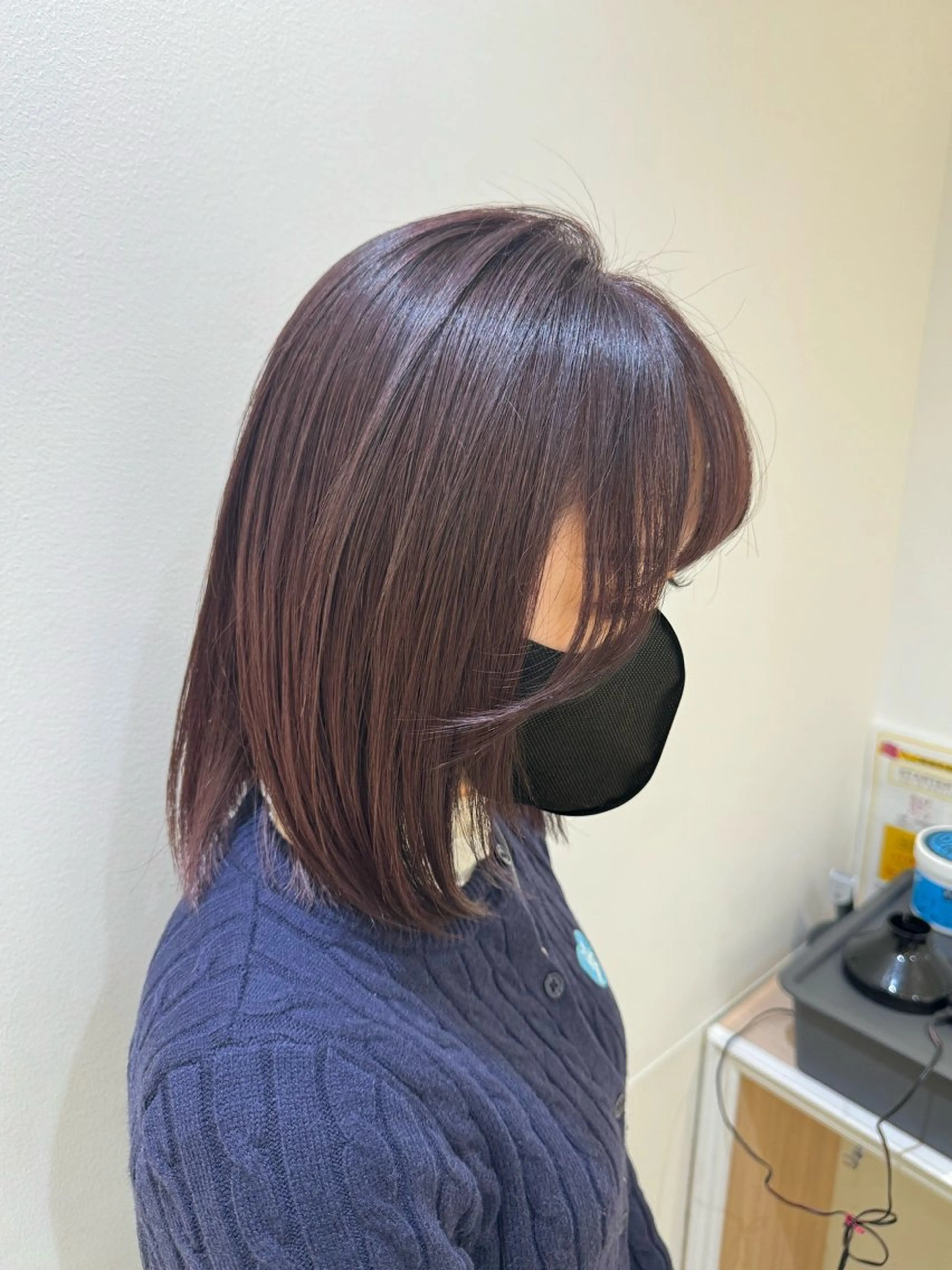 カラー 吉永 百合香のヘアスタイル