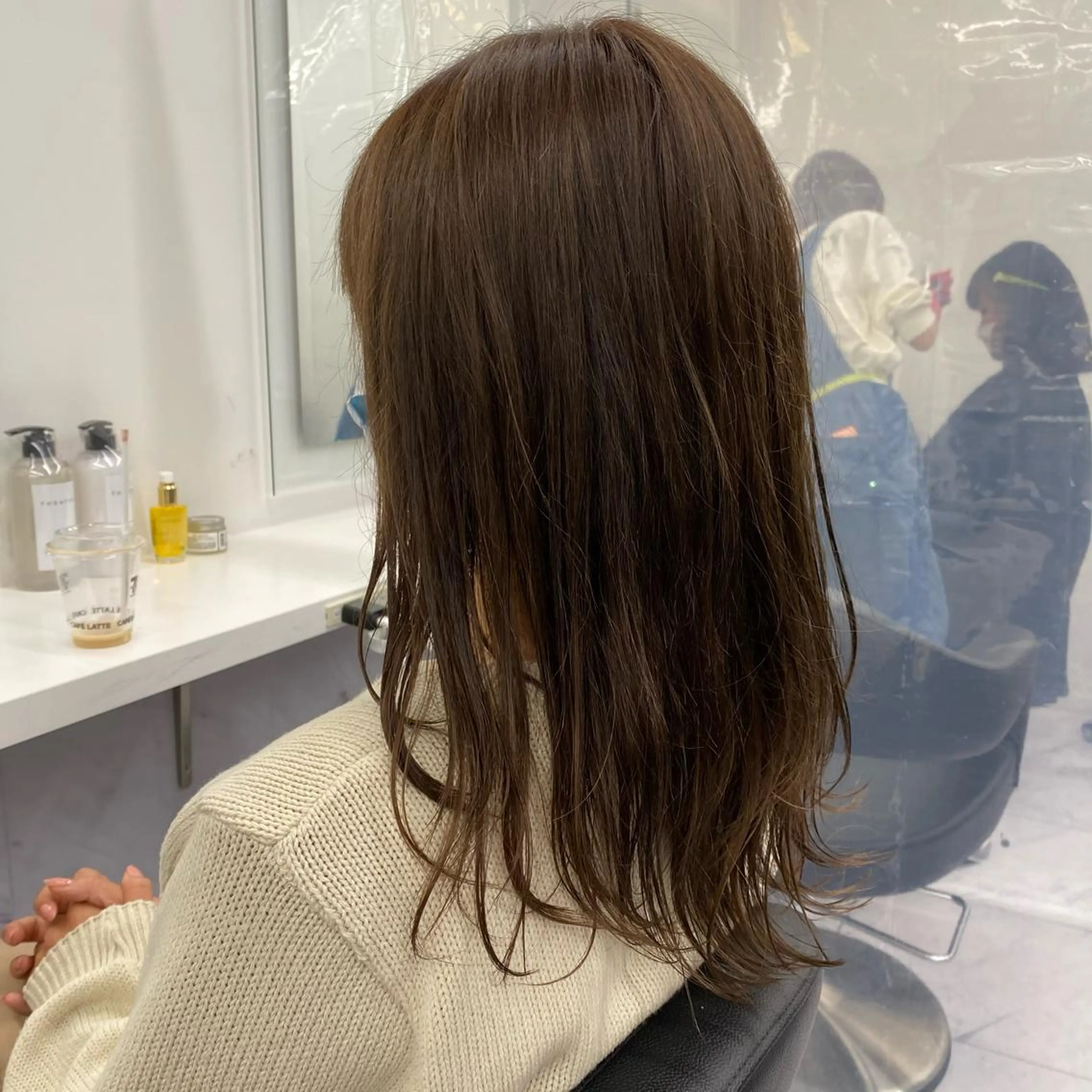 セミロング レイヤー/韓国❣️ 髪質改善/亘紘輝のヘアスタイル