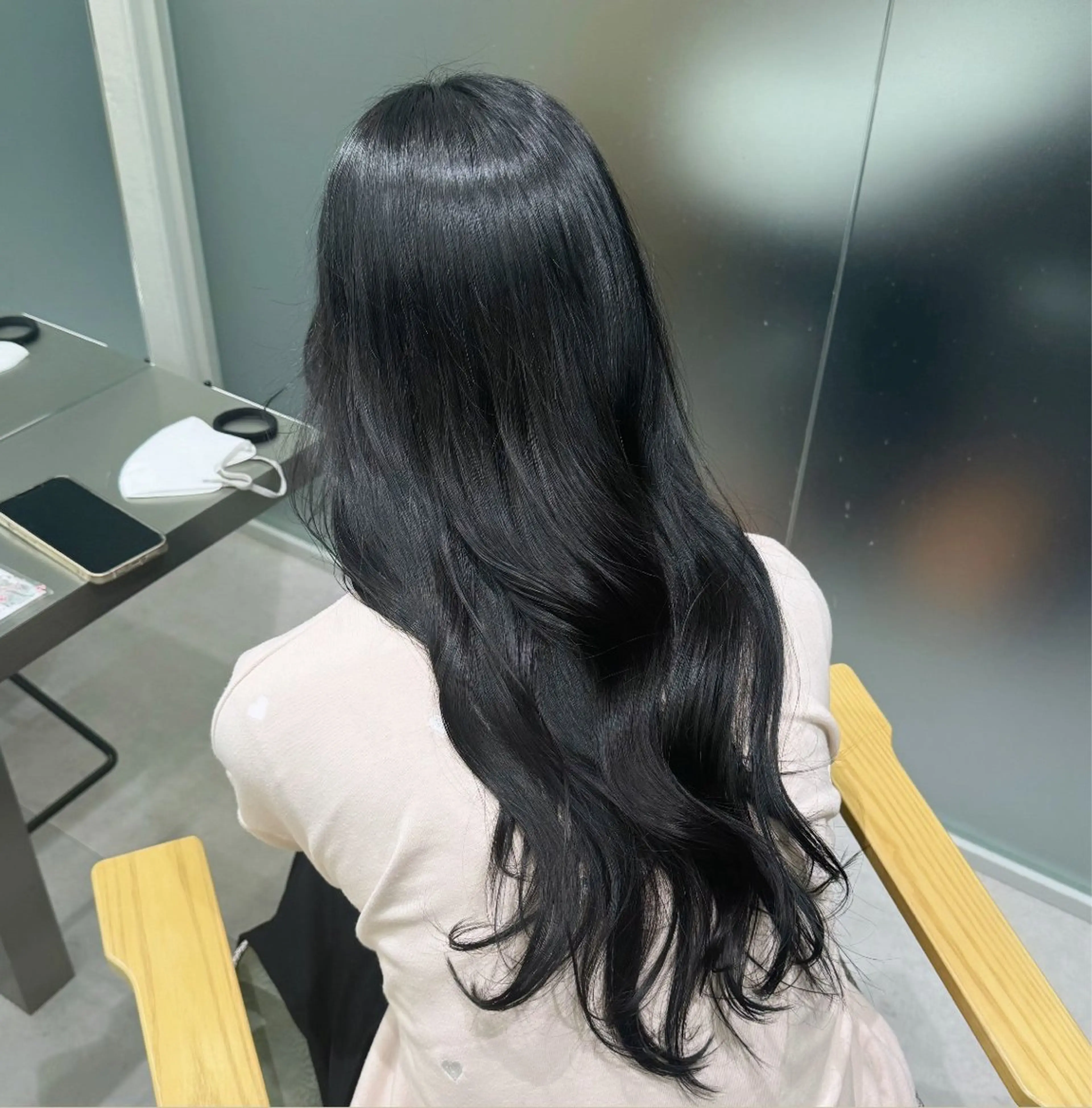 カラー 黒髪 ブルーカラー ブルーブラック Aya/大阪梅田 /艶カラーのヘアスタイル