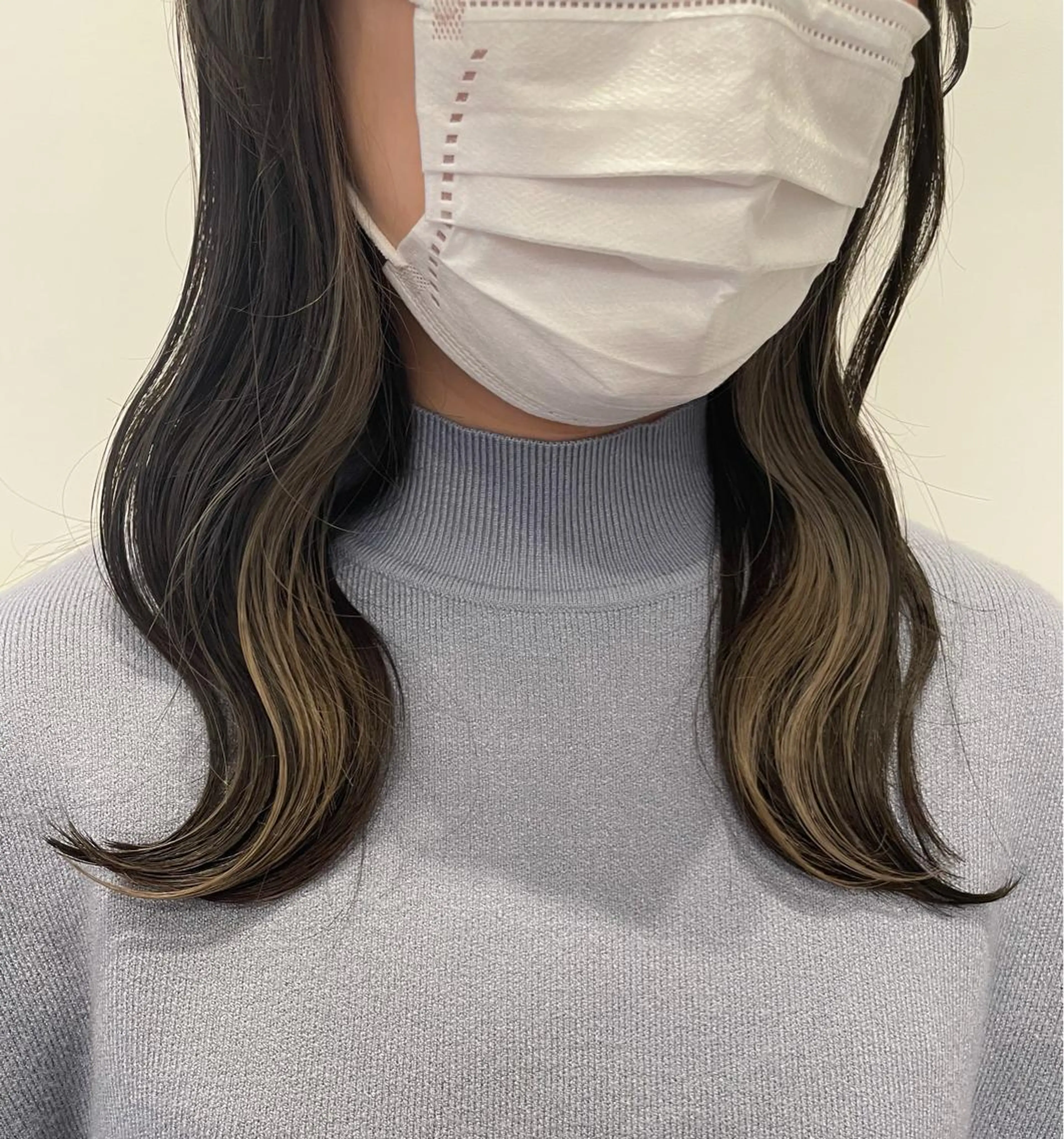 ミディアム カラー ベージュカラー イヤリングカラー ラーム 乃木店のヘアスタイル