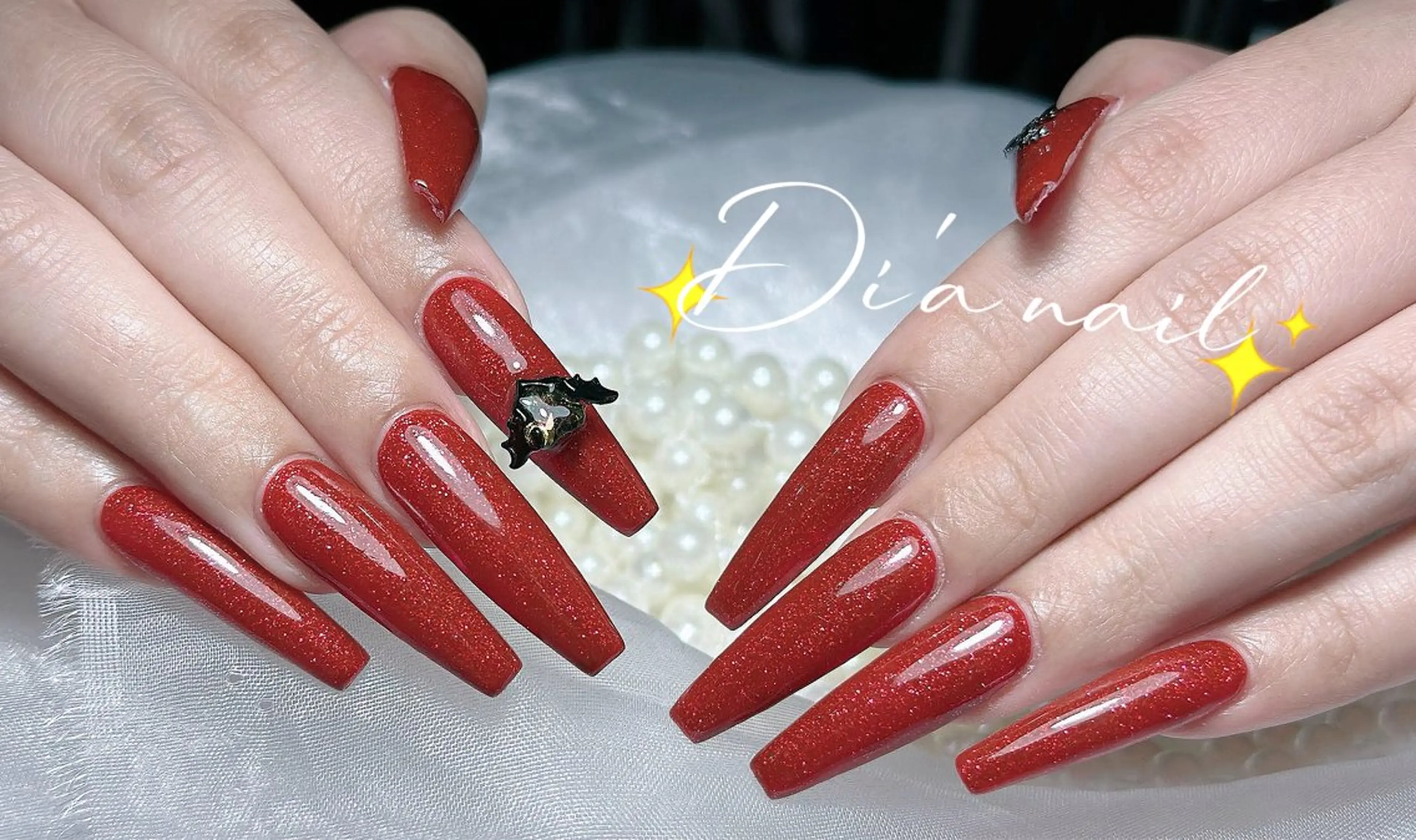 ネイル チークネイル ジェルネイル グラデーション マグネットネイル ニュアンスネイル Di'a nail ネイルサロンのネイルデザイン